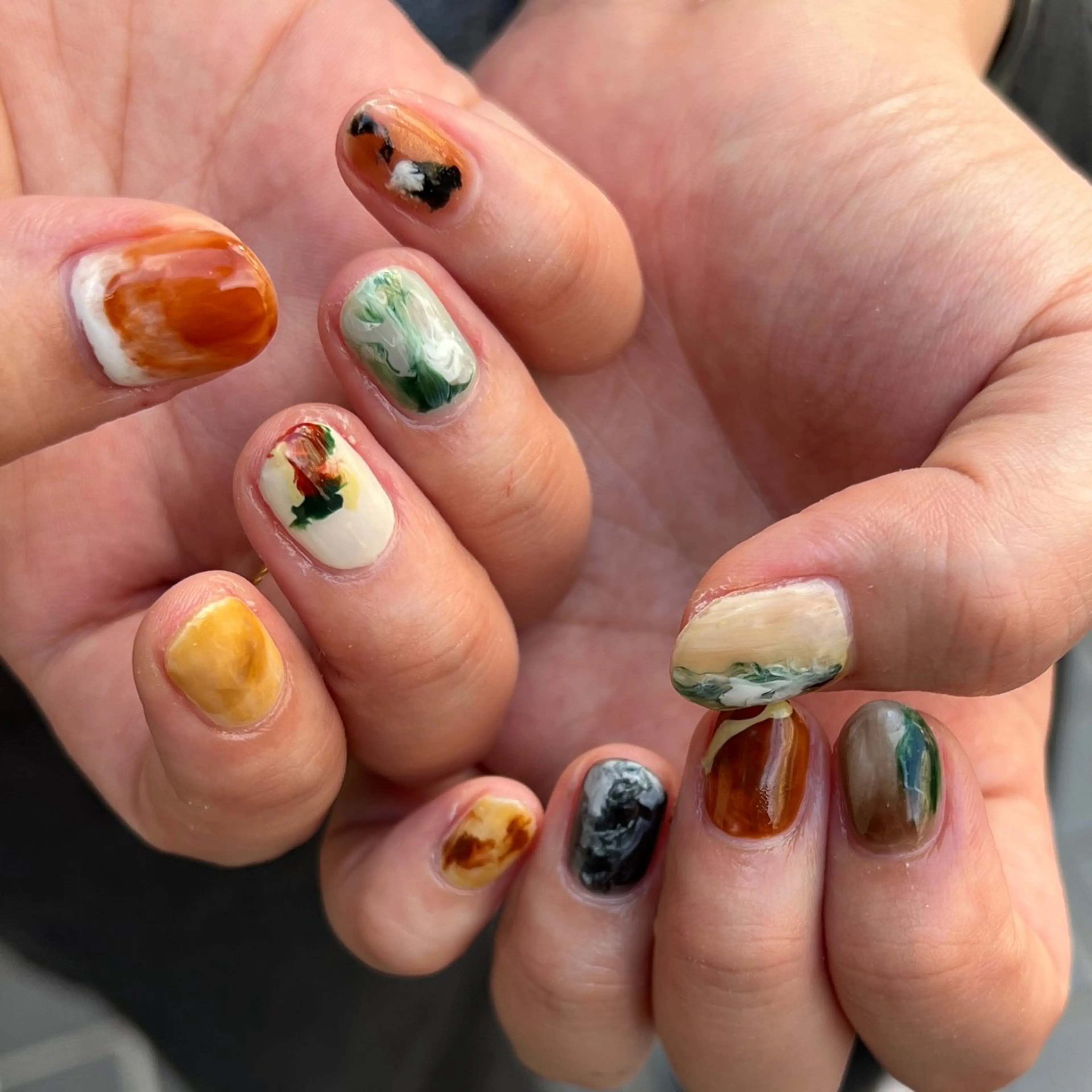 ネイル ハンドネイル 河野 弥月のネイルデザイン