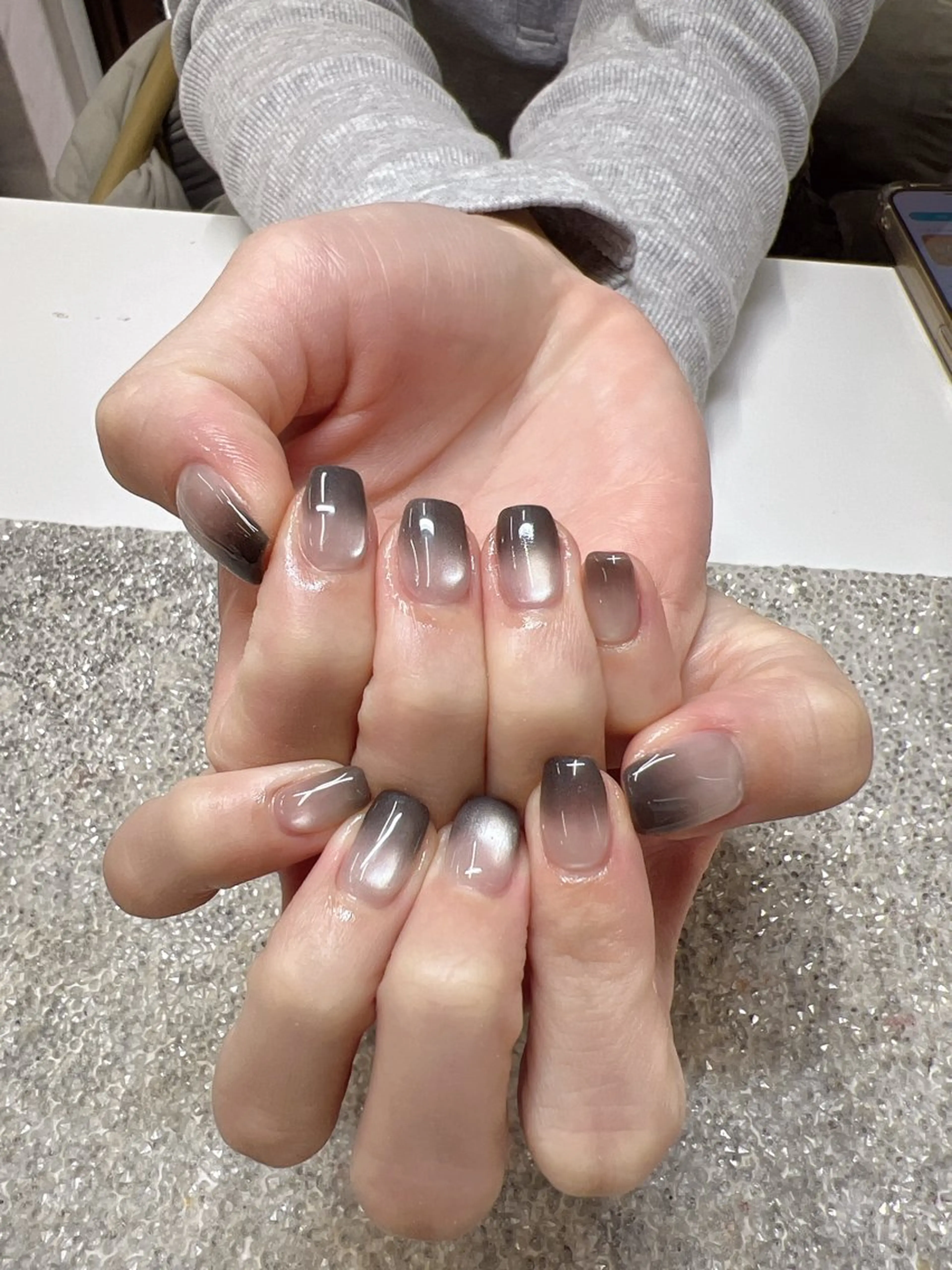 ネイル Guarendo錦糸町店所属・ガレンドウ 白澤 愛子のネイルデザイン