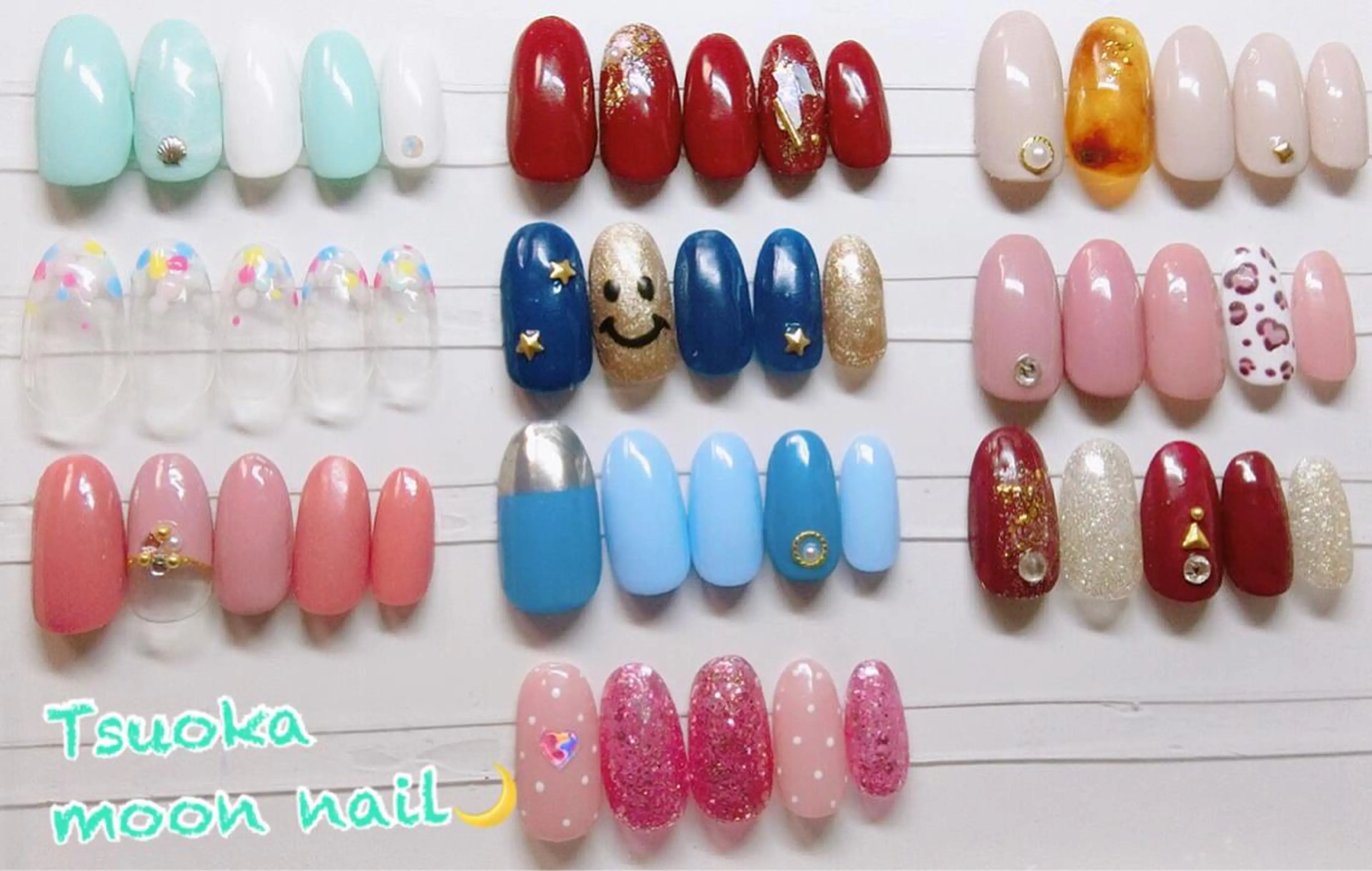 ネイル ハンドネイル ハンドケア 🌙都岡 ムーンネイルのネイルデザイン