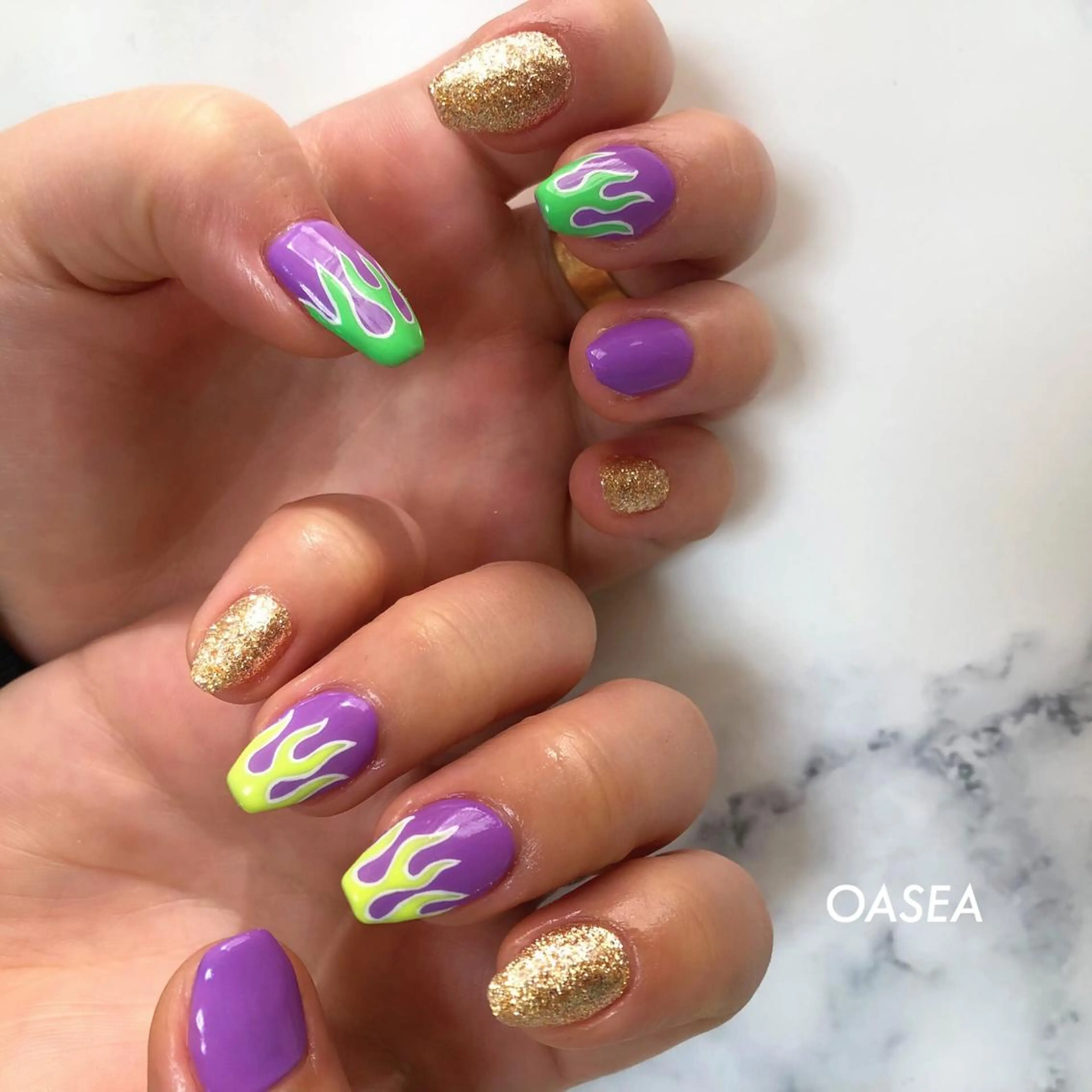 ネイル 🌞💜 KAORI 🌴のネイルデザイン