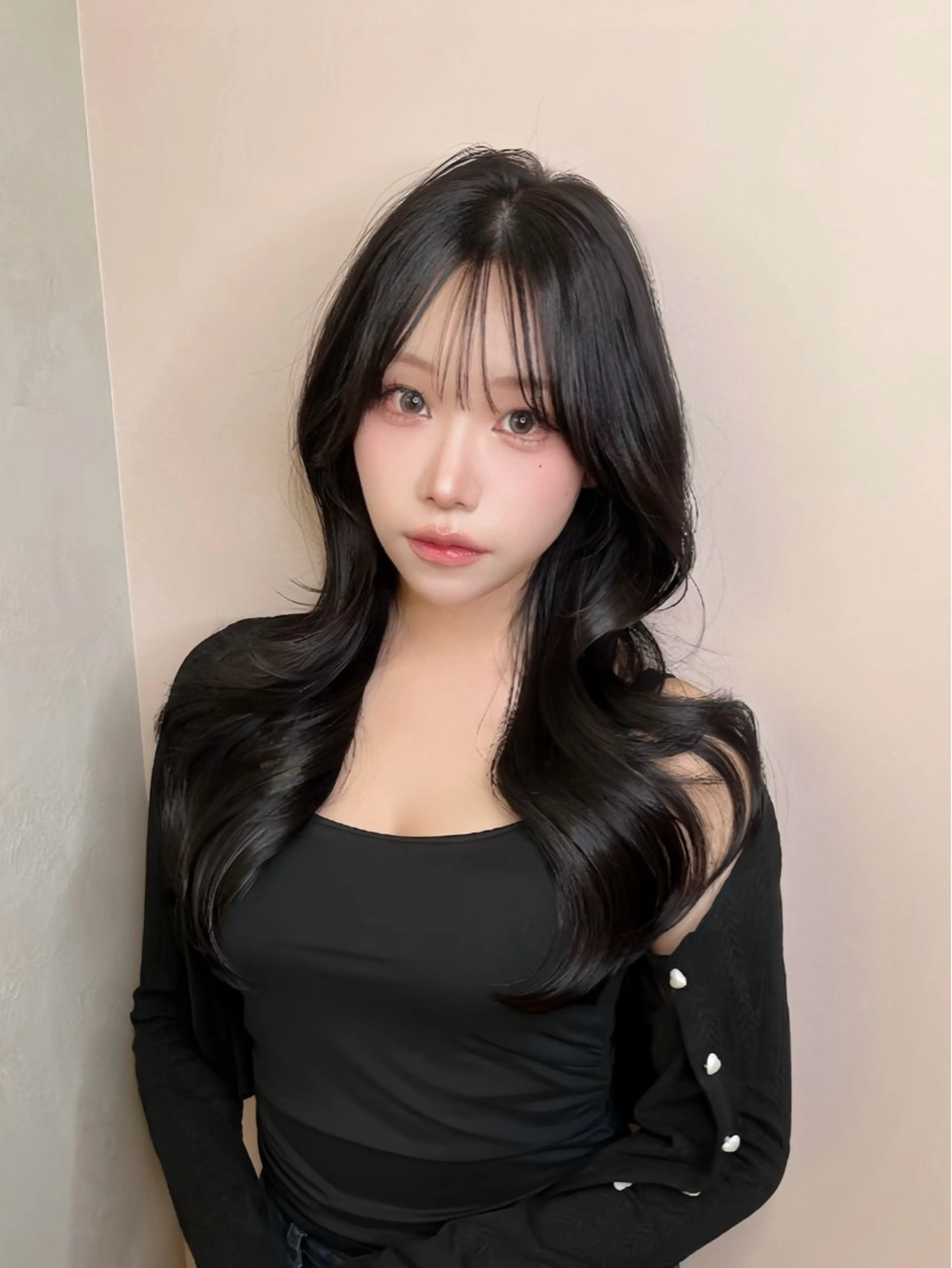 ロング カラー ハイレイヤー レイヤーカット シースルーバング カット ヘアカラー 縮毛矯正 トリートメント 韓国ハッシュカット/ 新宿/髪質改善/岡崎のヘアスタイル