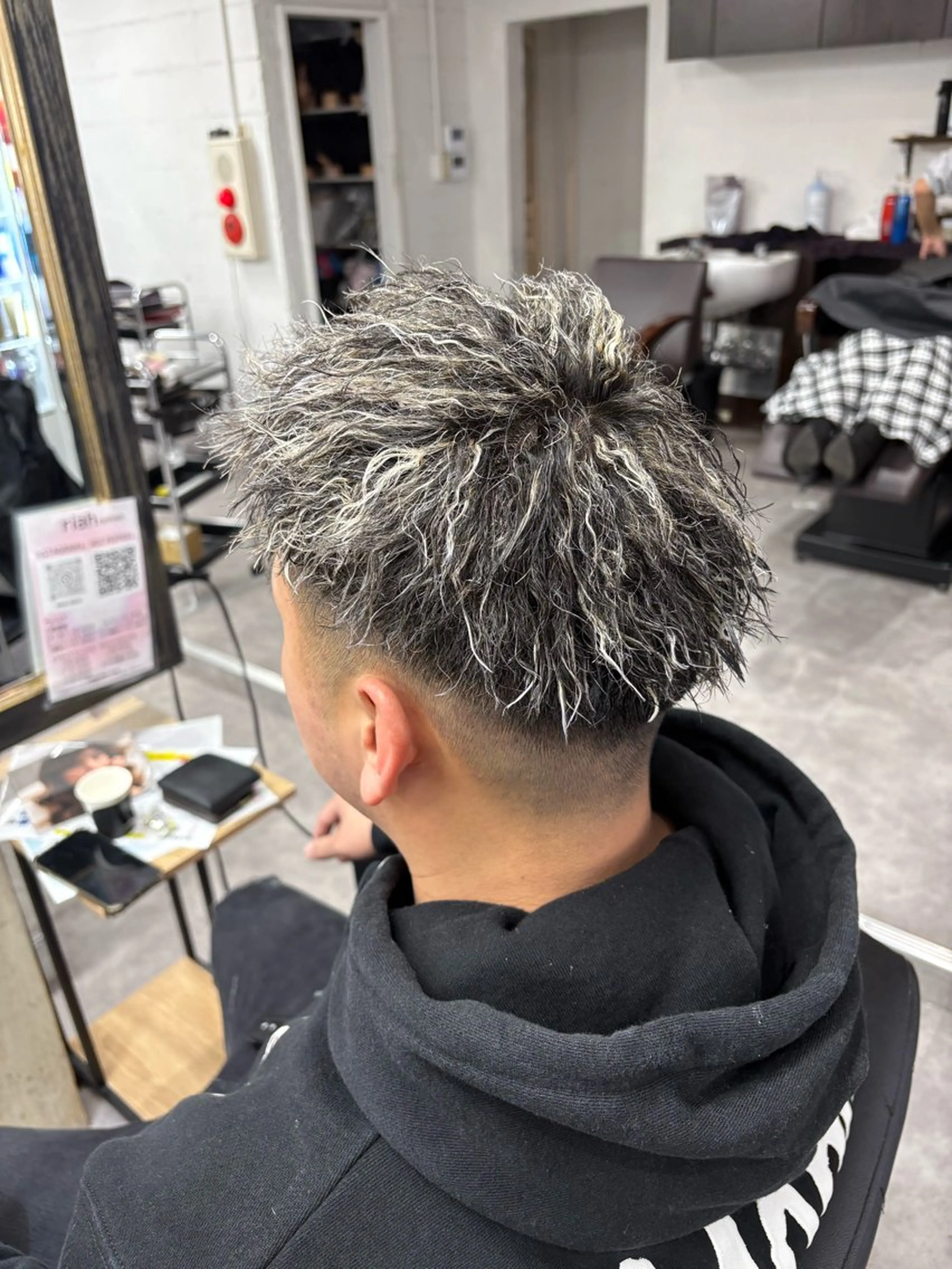 カラー パーマ 笹江 瑞穂のヘアスタイル