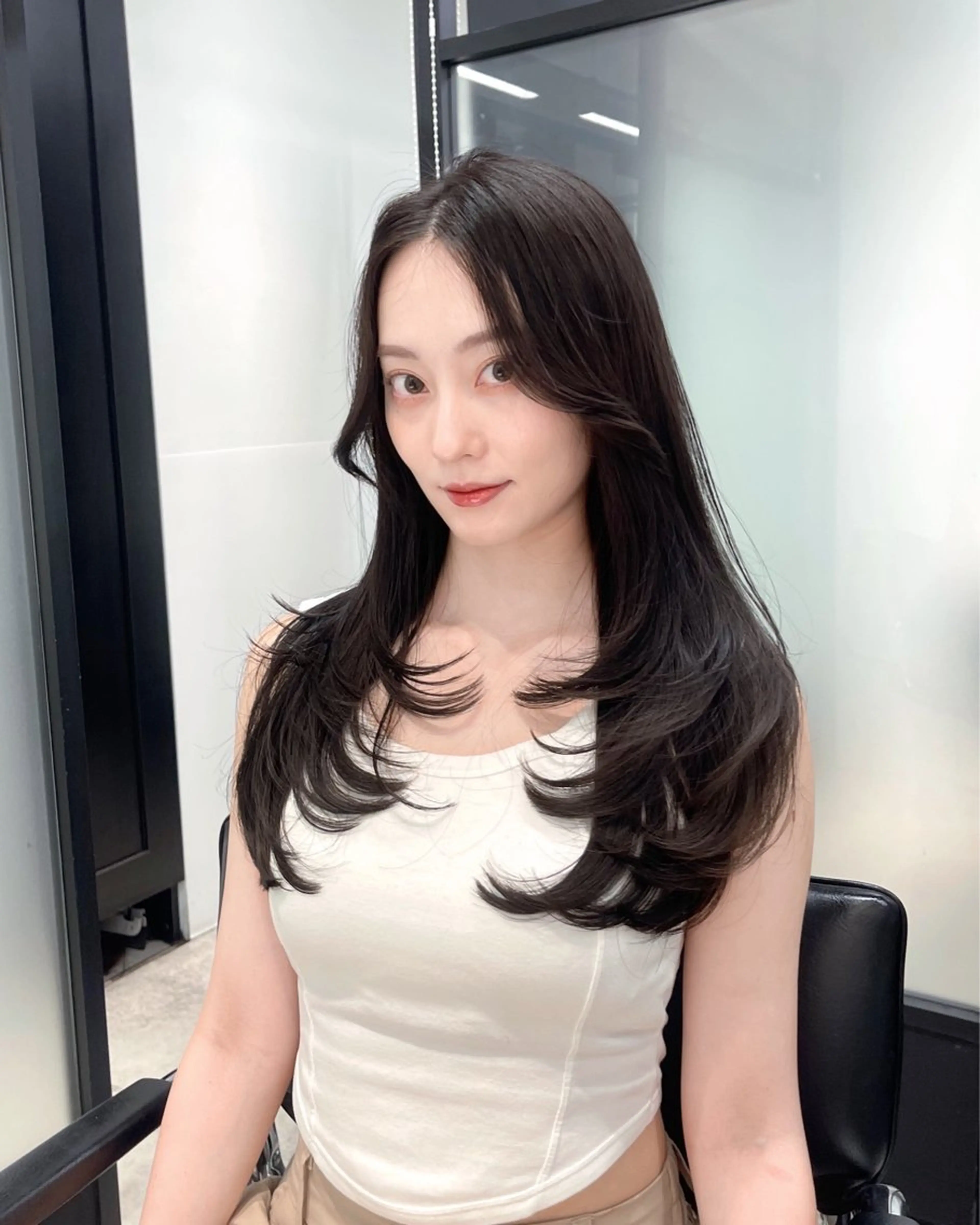 ロング 韓国風ヘア レイヤーカット カット ヘアカラー トリートメント 韓国レイヤーカット 髪質改善▫️水野有真のヘアスタイル