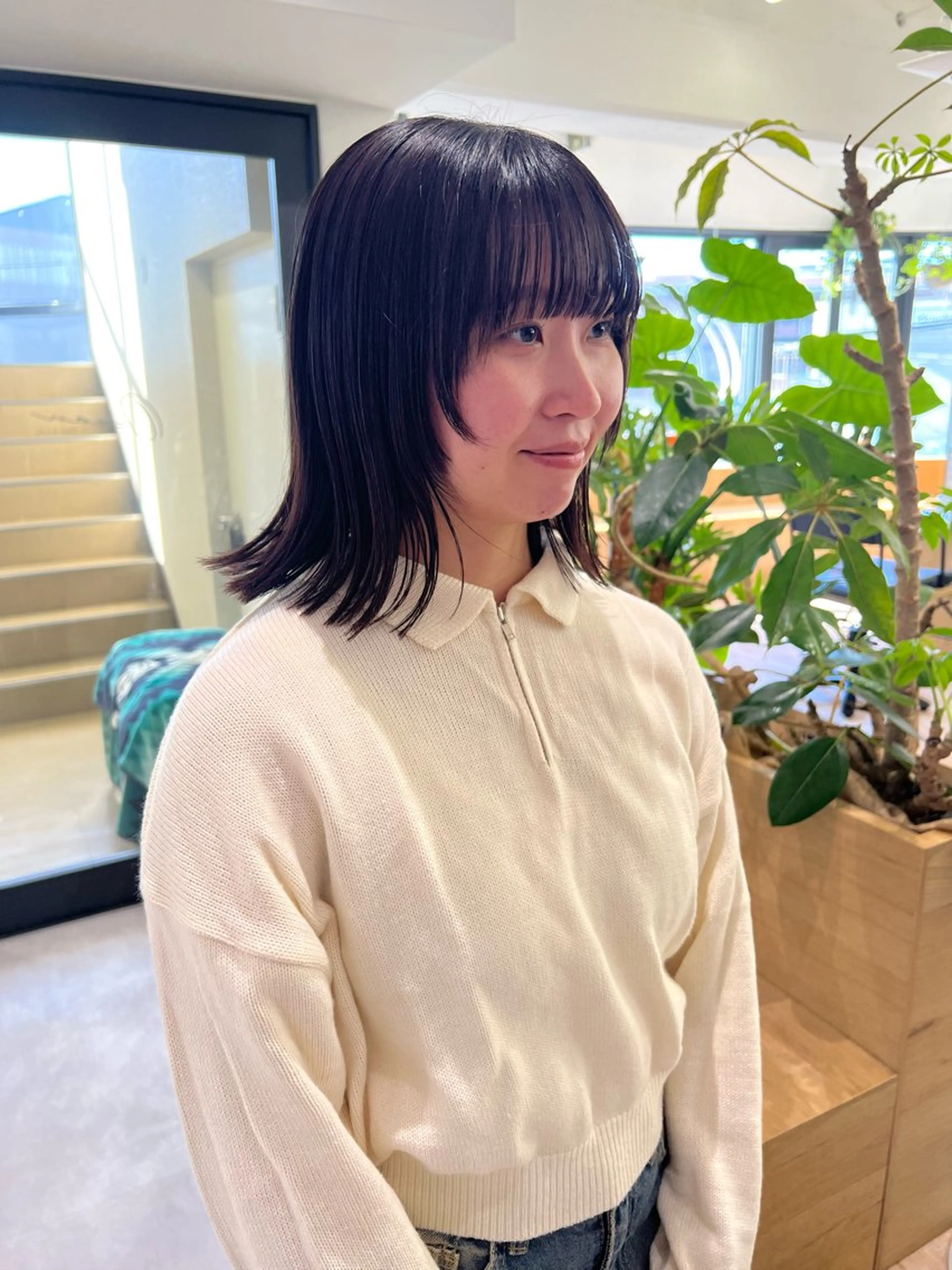 ミディアム カラー カット ヘアカラー トリートメント 田中 愛梨のヘアスタイル