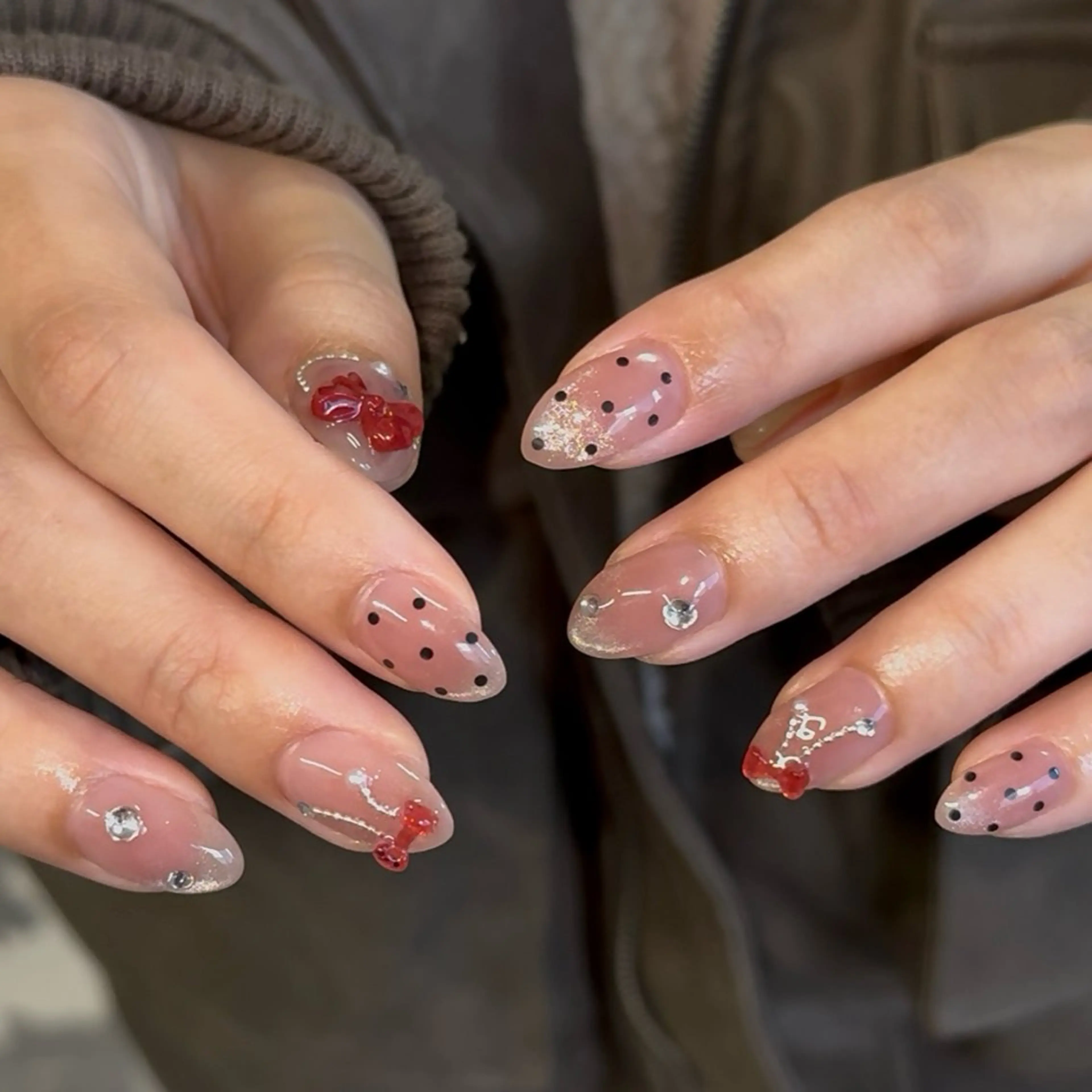 ネイル ワンホンネイル ハンドネイル Sarina ⋆⭒˚のネイルデザイン