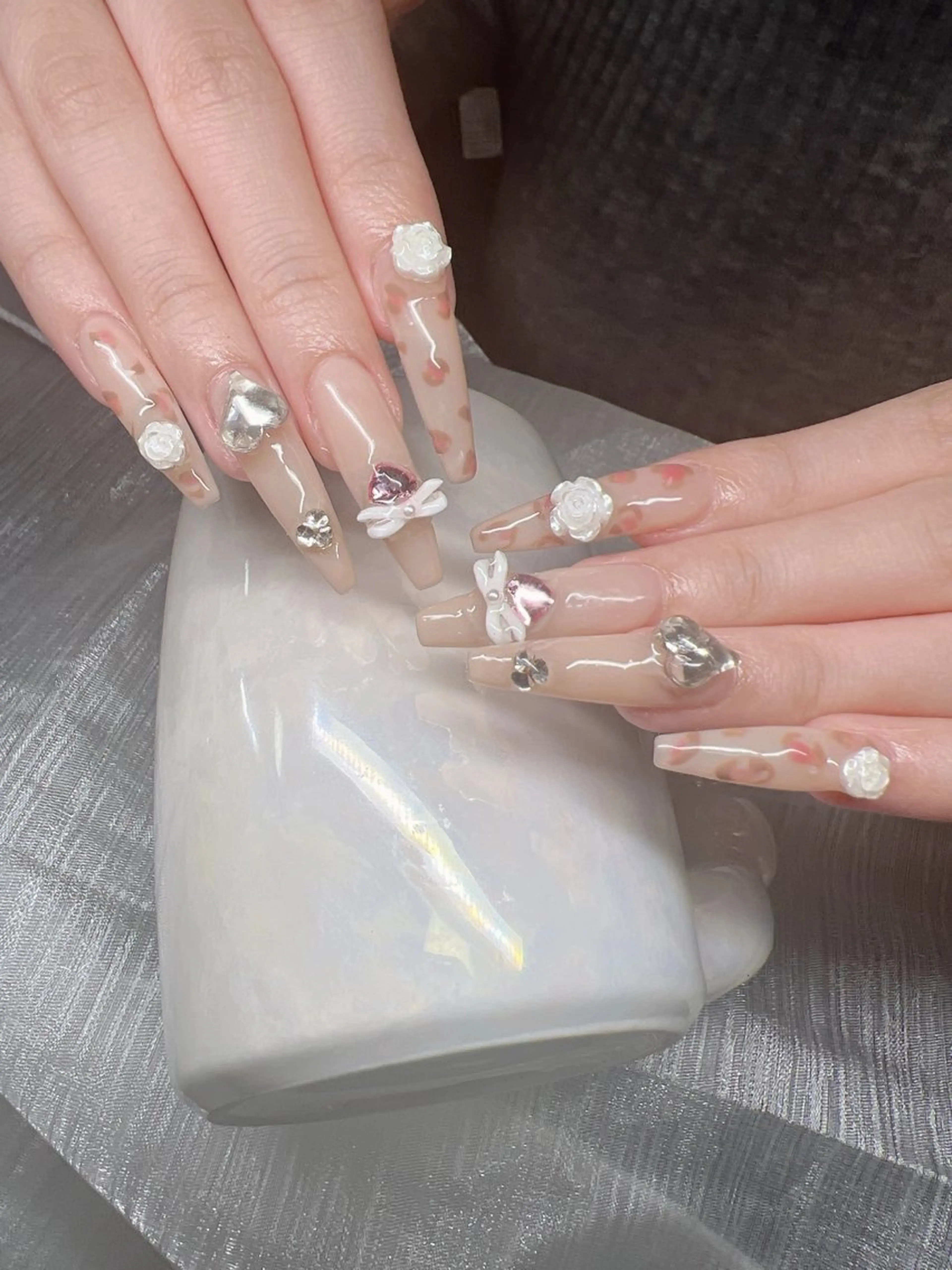 ネイル オーロラネイル チークネイル 長さ出し フットネイル フレンチネイル Lee Nails チップ長さだし専門店のネイルデザイン