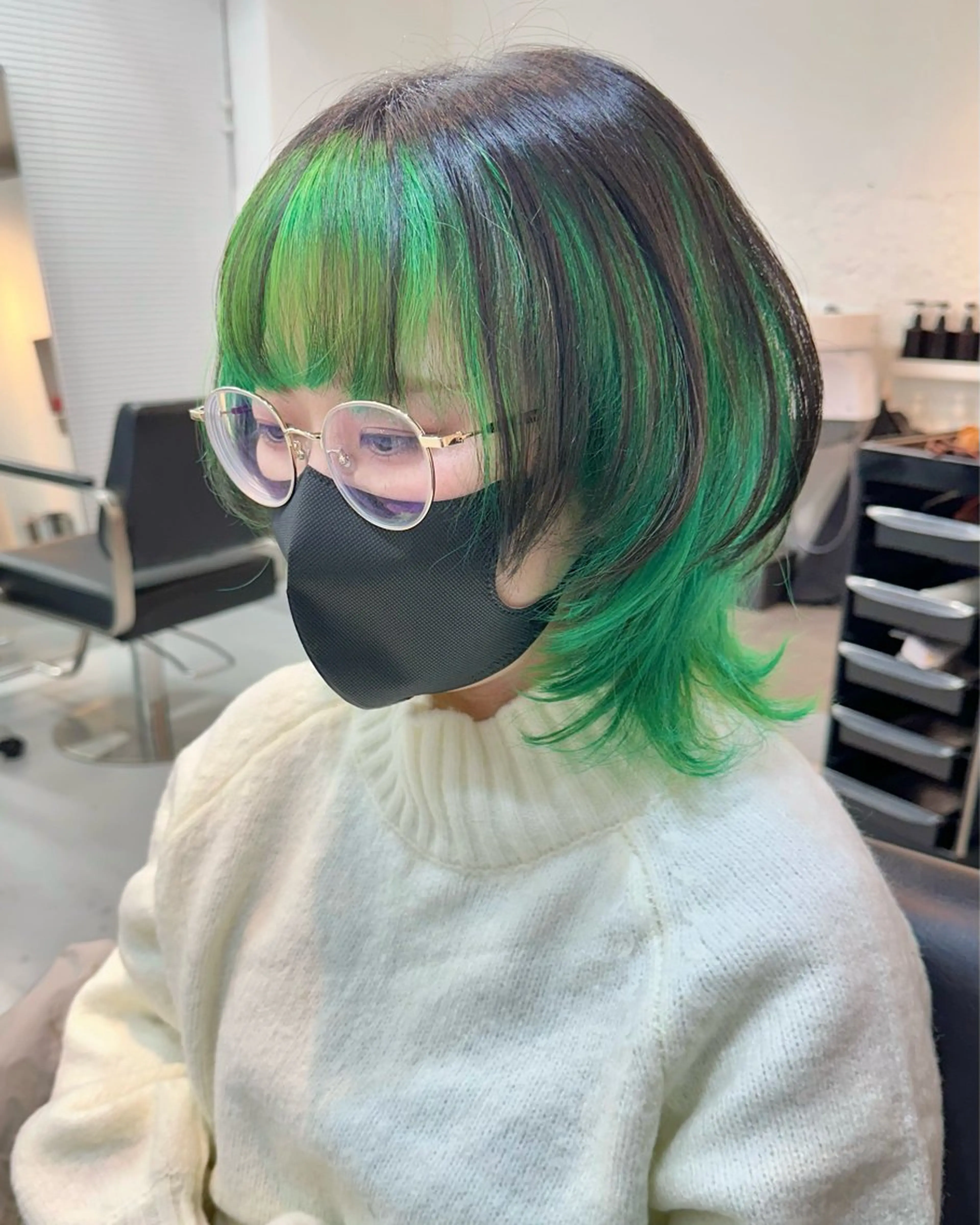 ミディアム カラー ブリーチ ケアブリーチ ダブルカラー インナーカラー ウルフカット カット ヘアカラー トリートメント インナーカラー/レイ ヤーカット♡/マキシのヘアスタイル