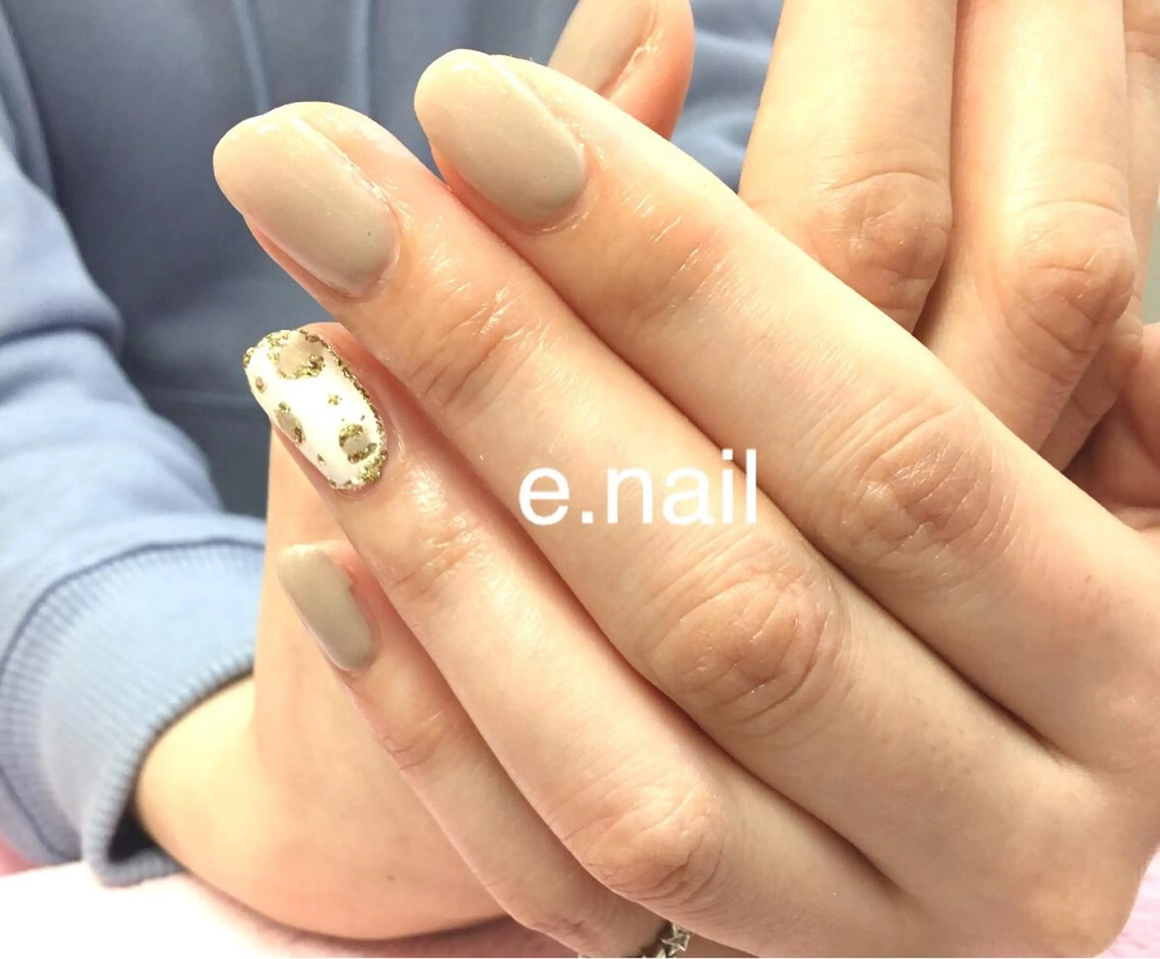 ネイル e.nail所属・和賀井 恵理のネイルデザイン