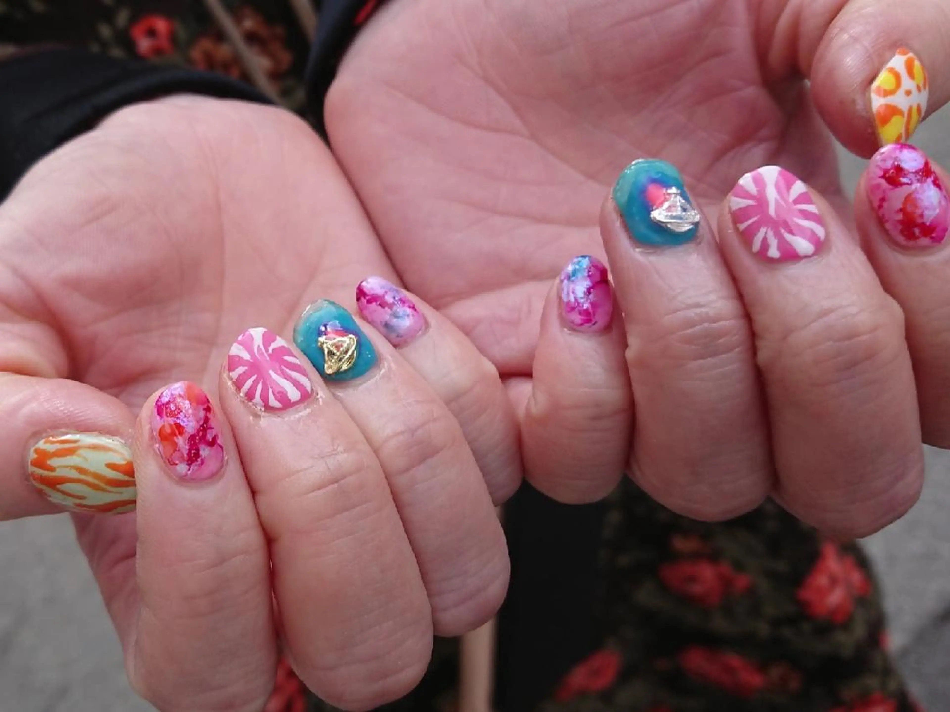 ネイル ハンドネイル shellnail さなえのネイルデザイン