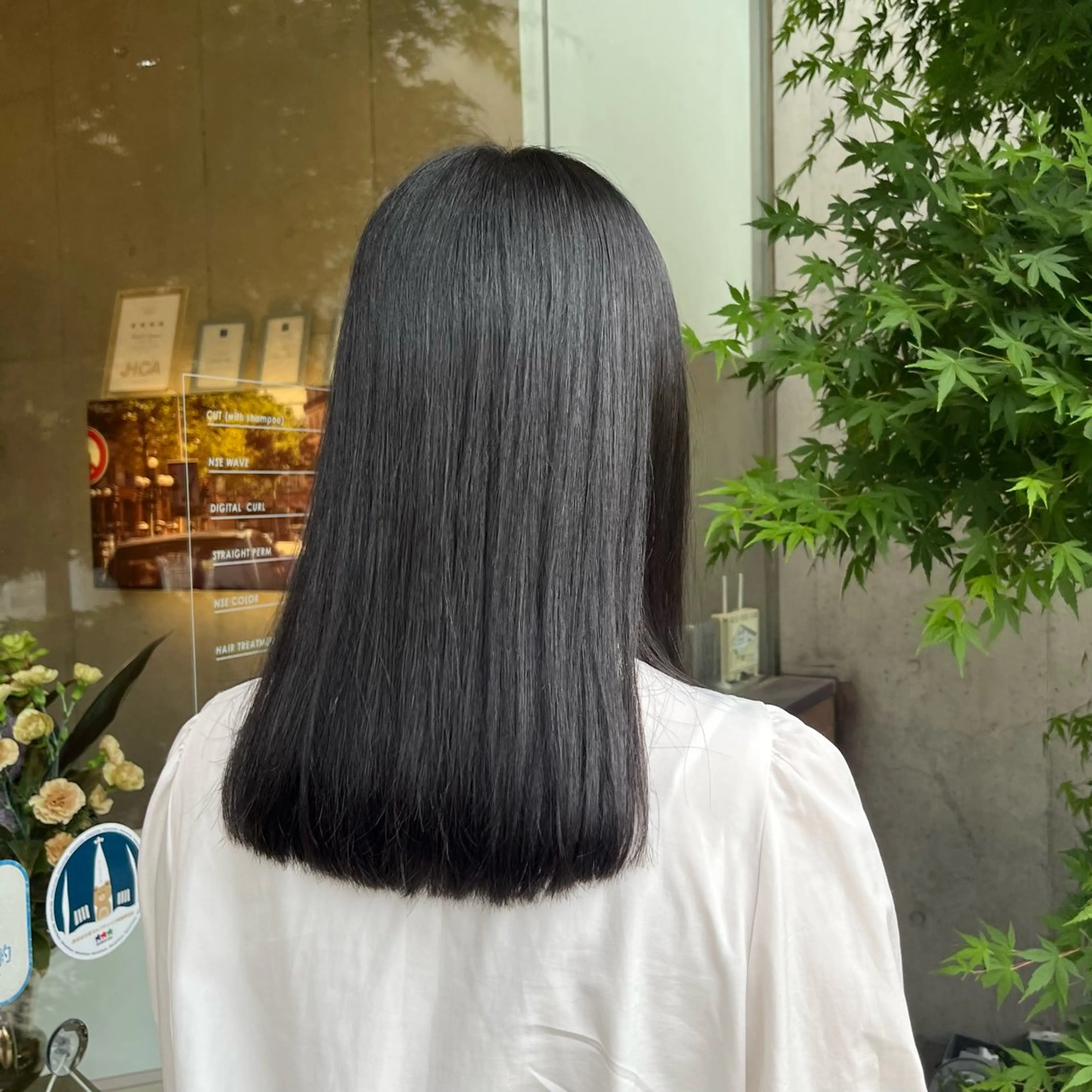 セミロング 遠藤 朱郁のヘアスタイル