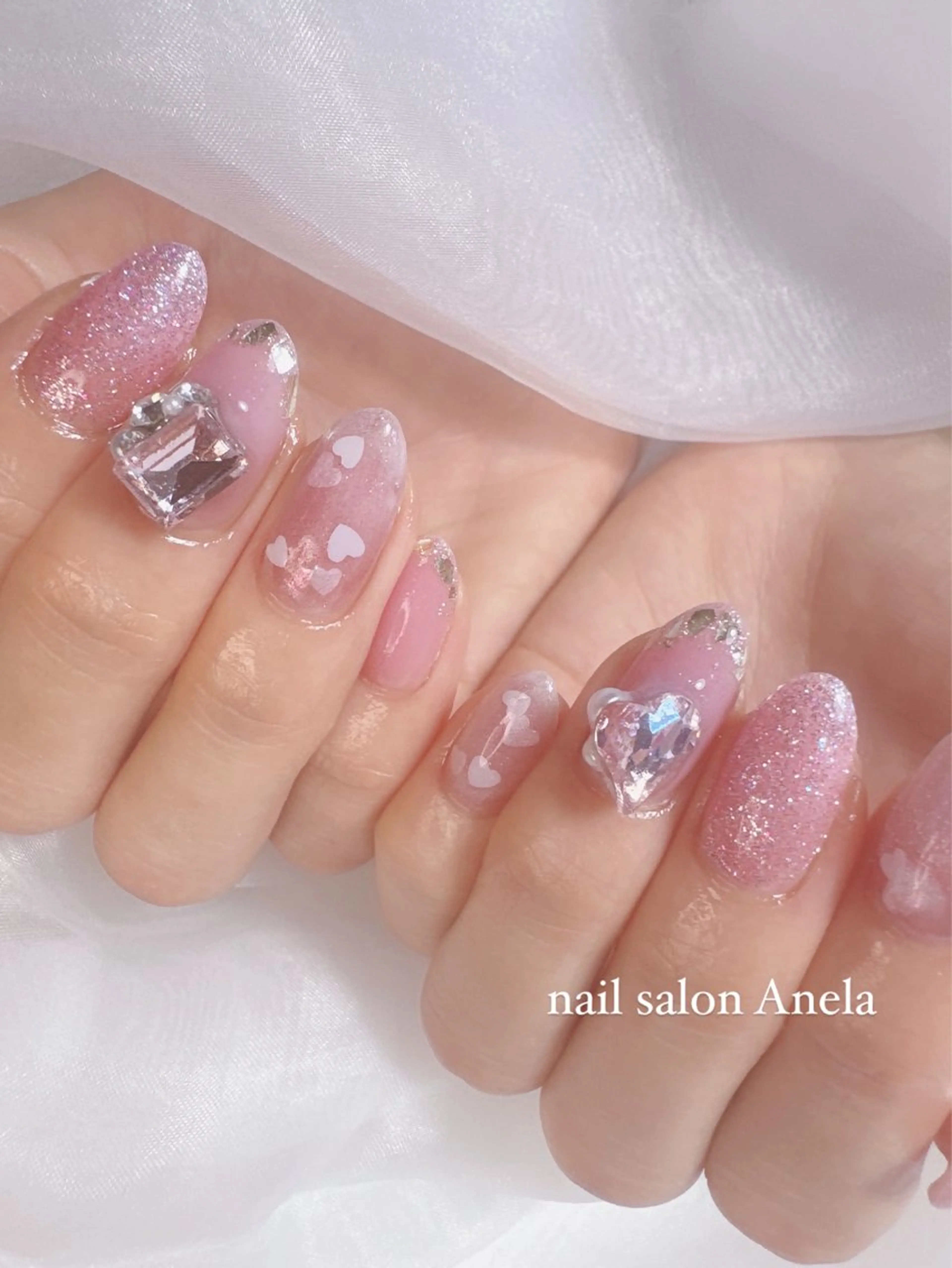 ネイル ハート ハンドネイル Anela🪞アネラ 久屋大通🫧EMIのネイルデザイン