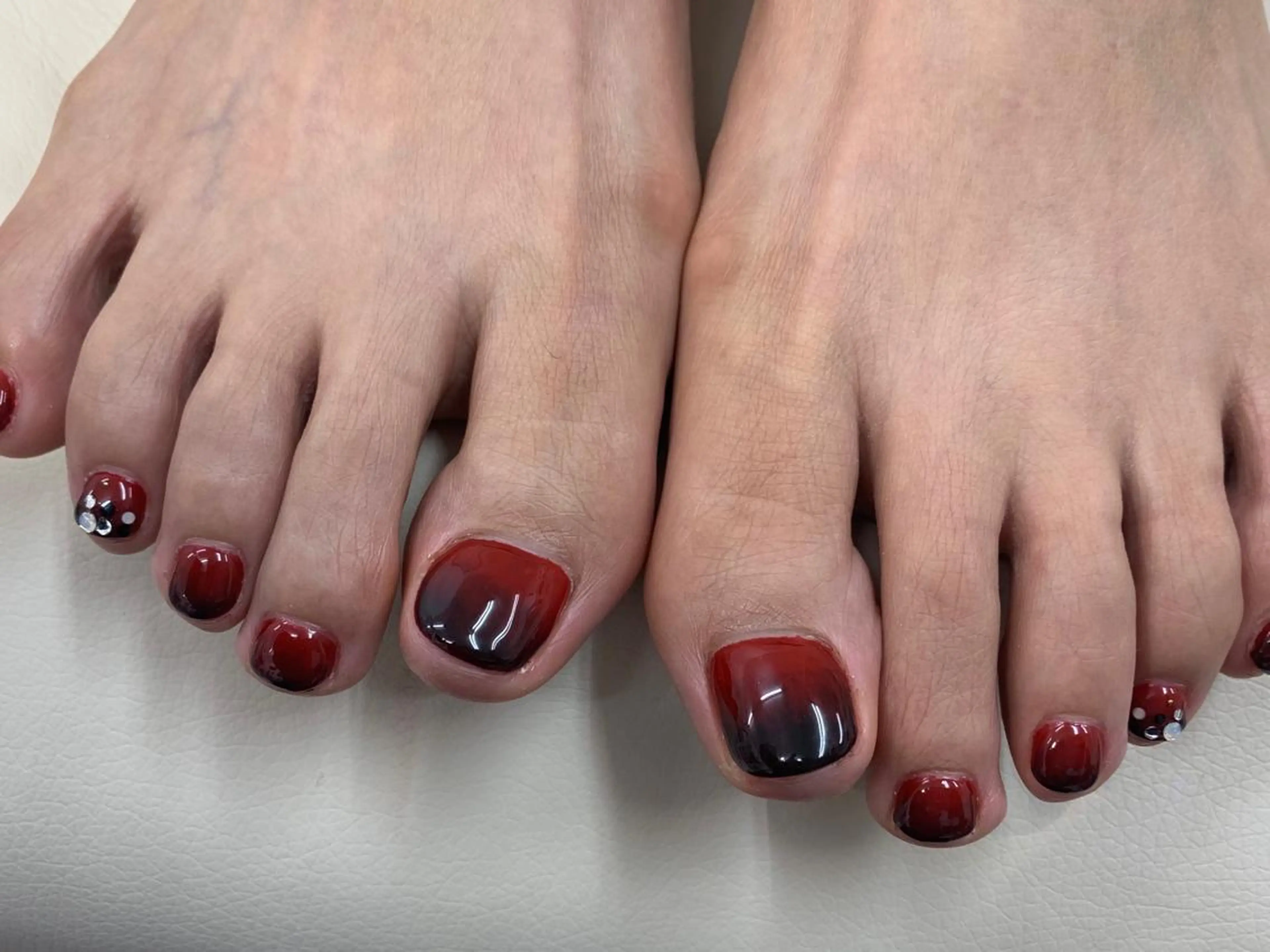 1カラー+グラデーション、ケアー込み(オフ無し)の写真