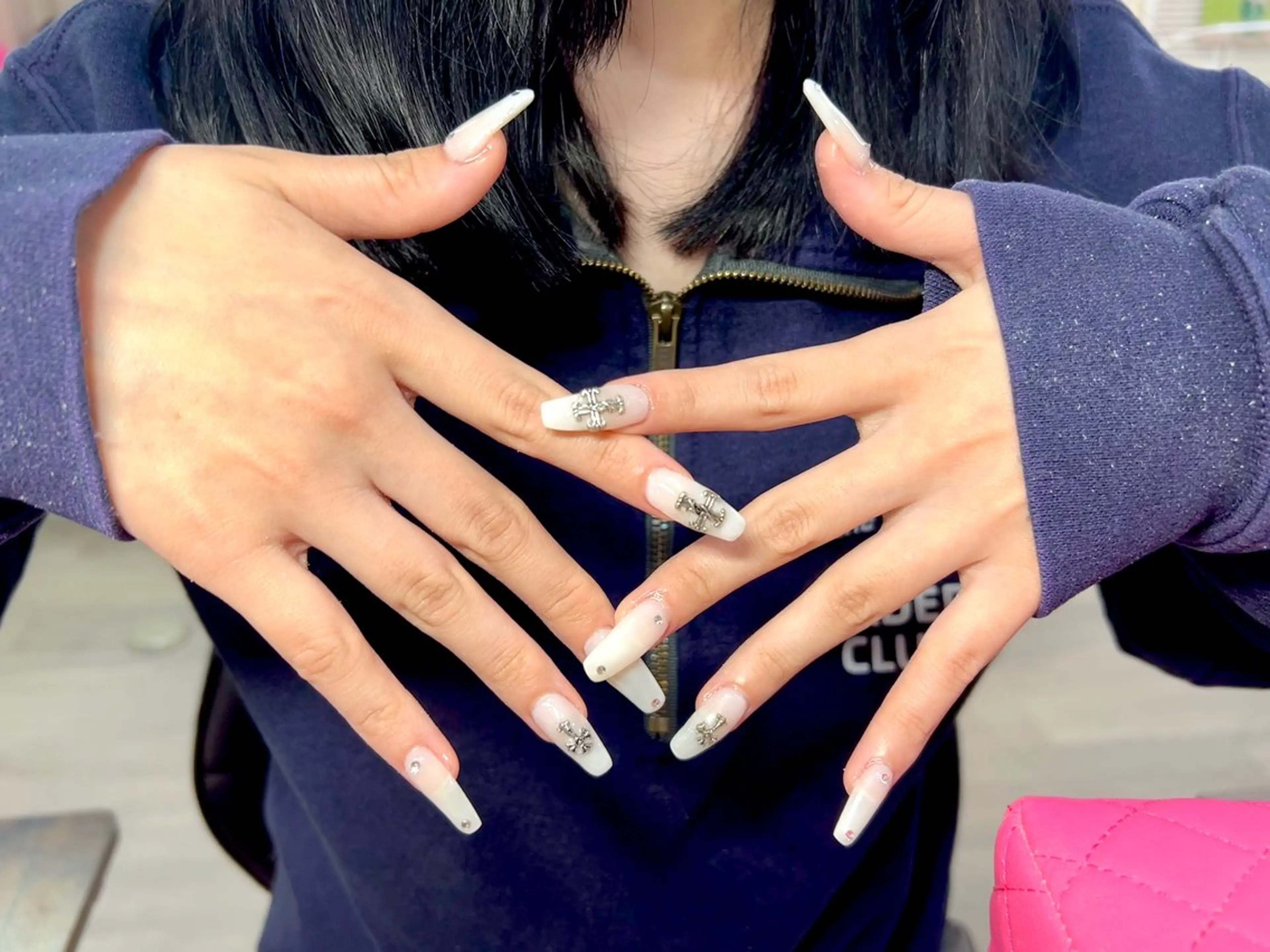 ネイル 持ち込み Van Nail Salon 本厚木所属・Van Nail Salonのネイルデザイン