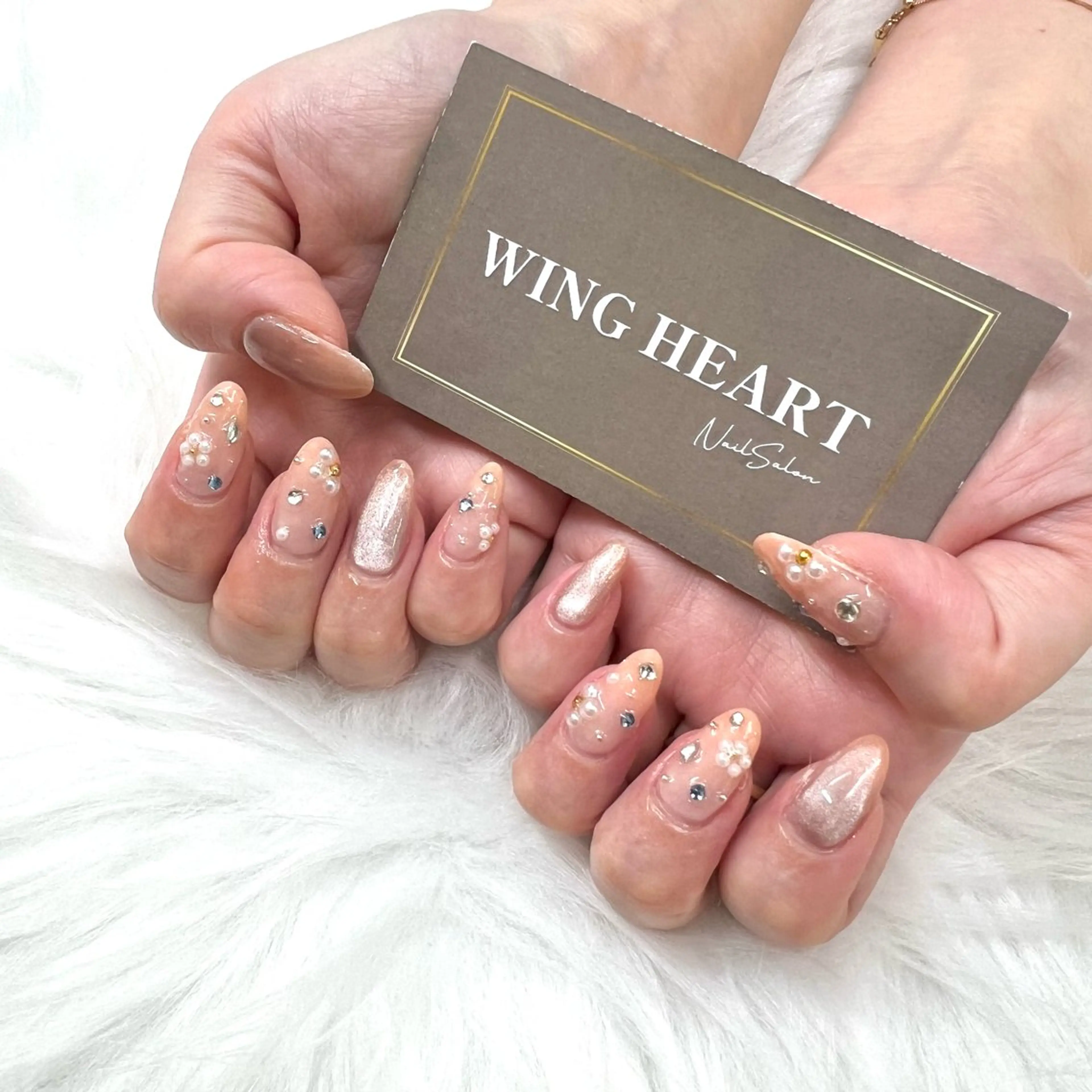 ネイル I. AYUMIのネイルデザイン