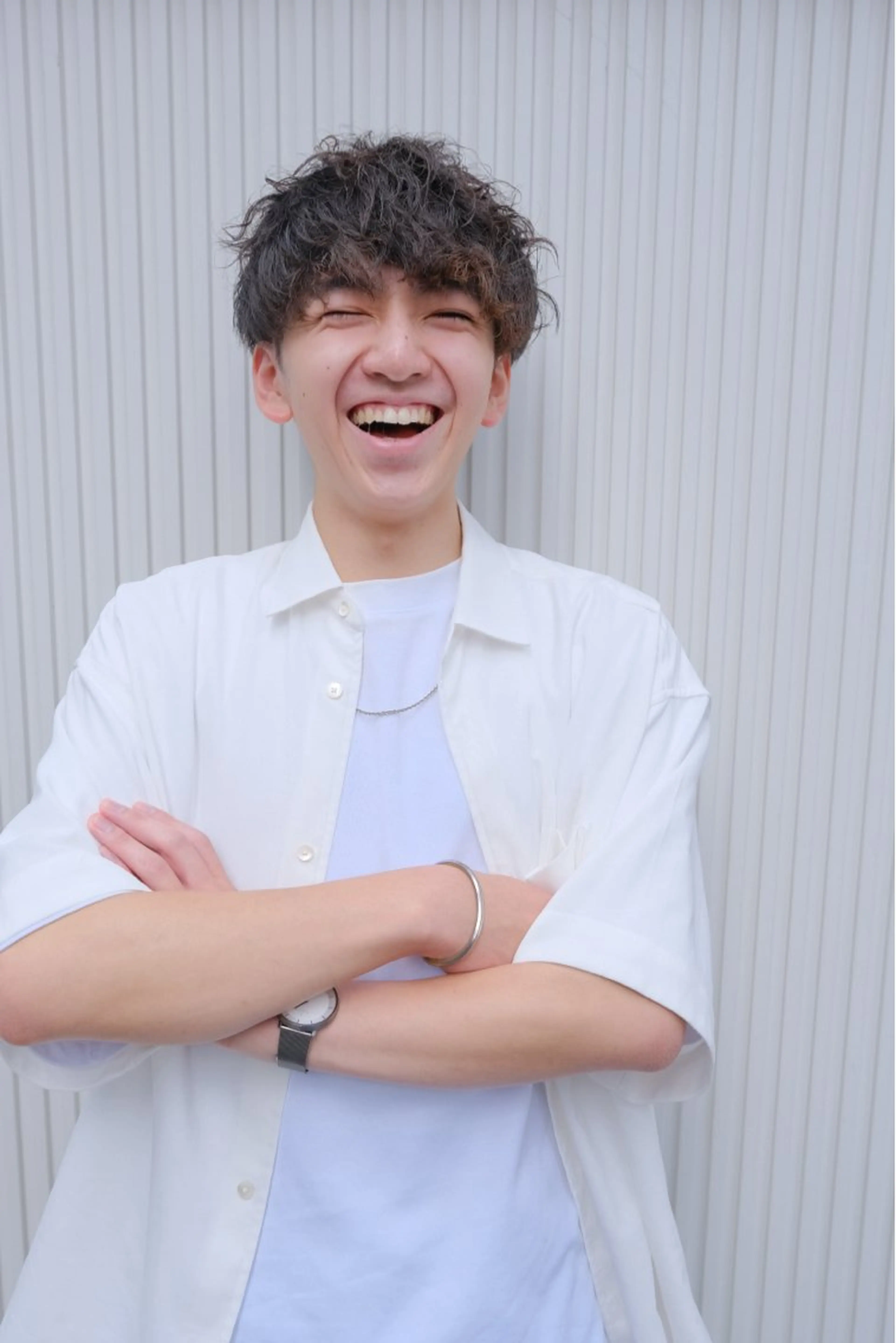 ショート パーマ メンズ カット パーマ 吉岡 昌吾のヘアスタイル