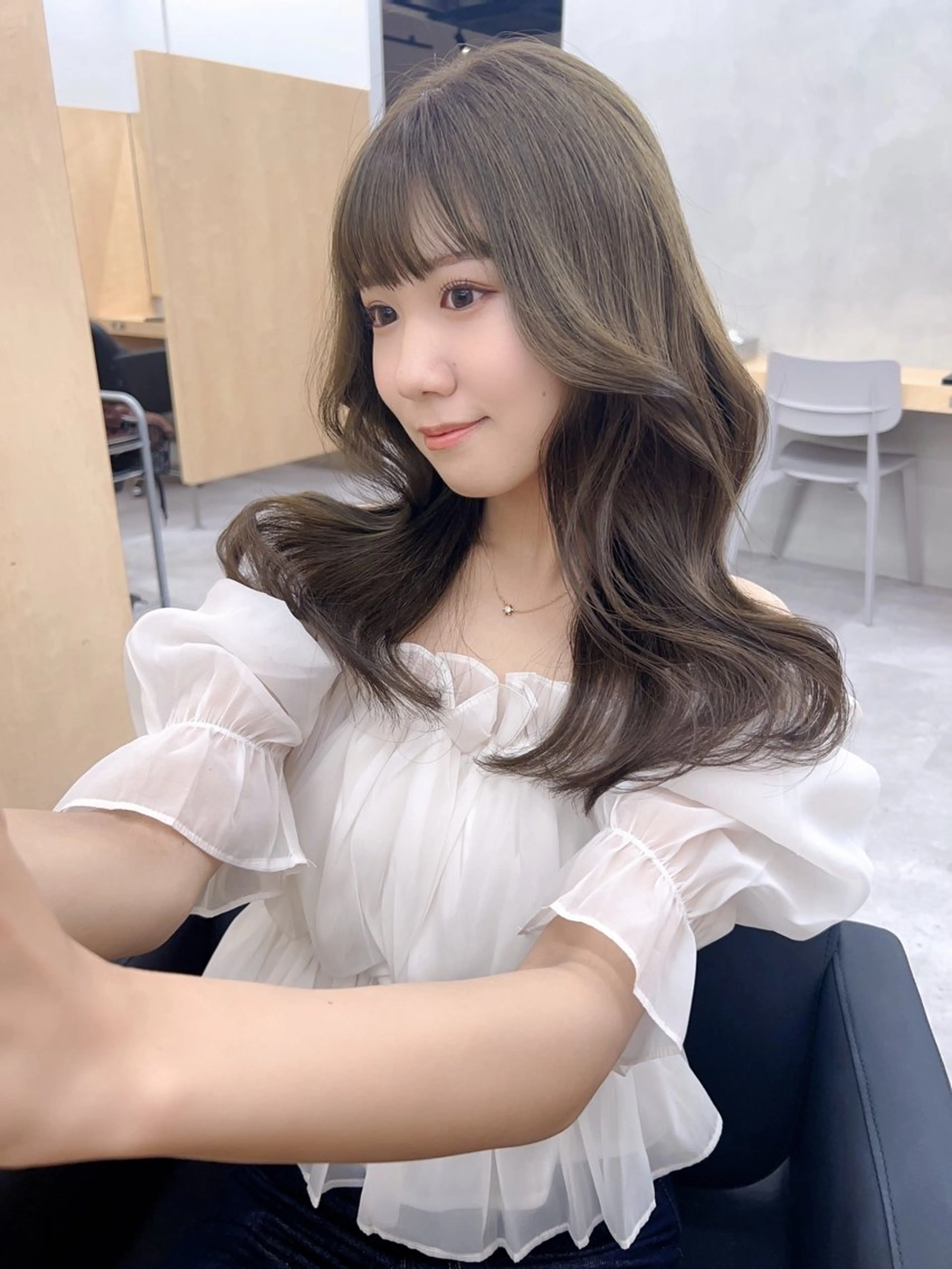 ロング カラー カット ヘアカラー 🪞上品で可愛い韓国 ヘア🪞Rikutoのヘアスタイル