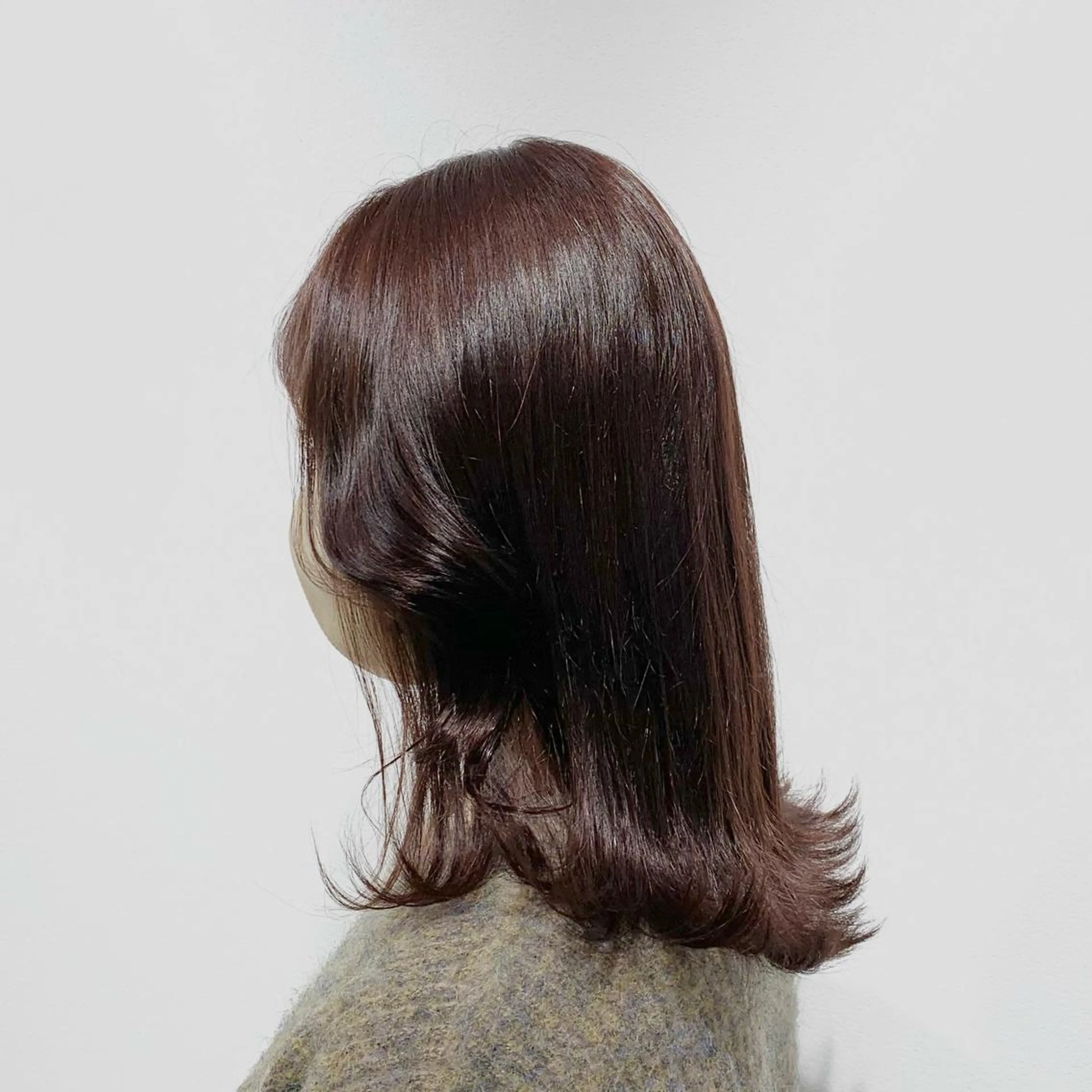 ミディアム カラー ヘアアレンジ キヨミ 韓国レイヤーカットのヘアスタイル