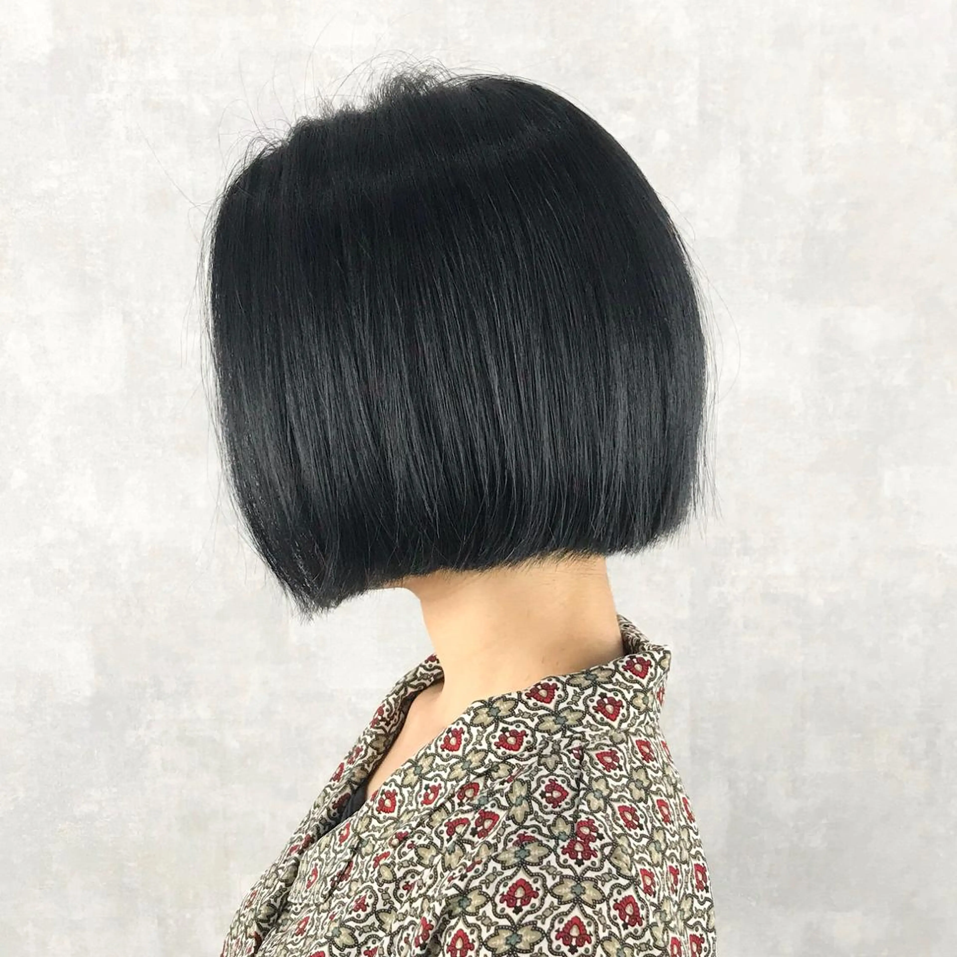 ショート ボブ タンバルモリ ムルギョル巻き 韓国風ヘア シースルーバング サロウィン所属・K-POP好き美容師 🇰🇷Kai.Yのヘアスタイル