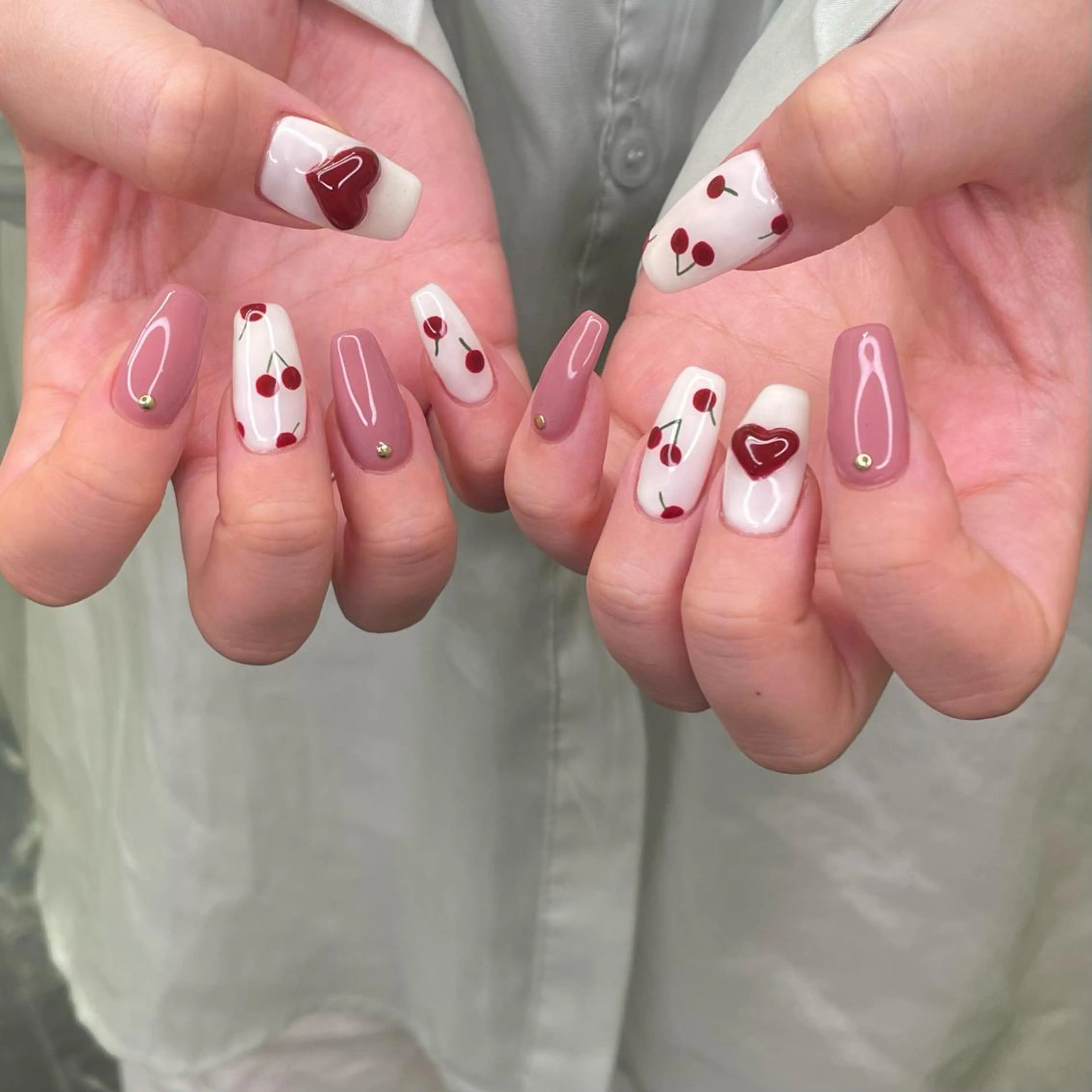 ネイル F. Lenaのネイルデザイン