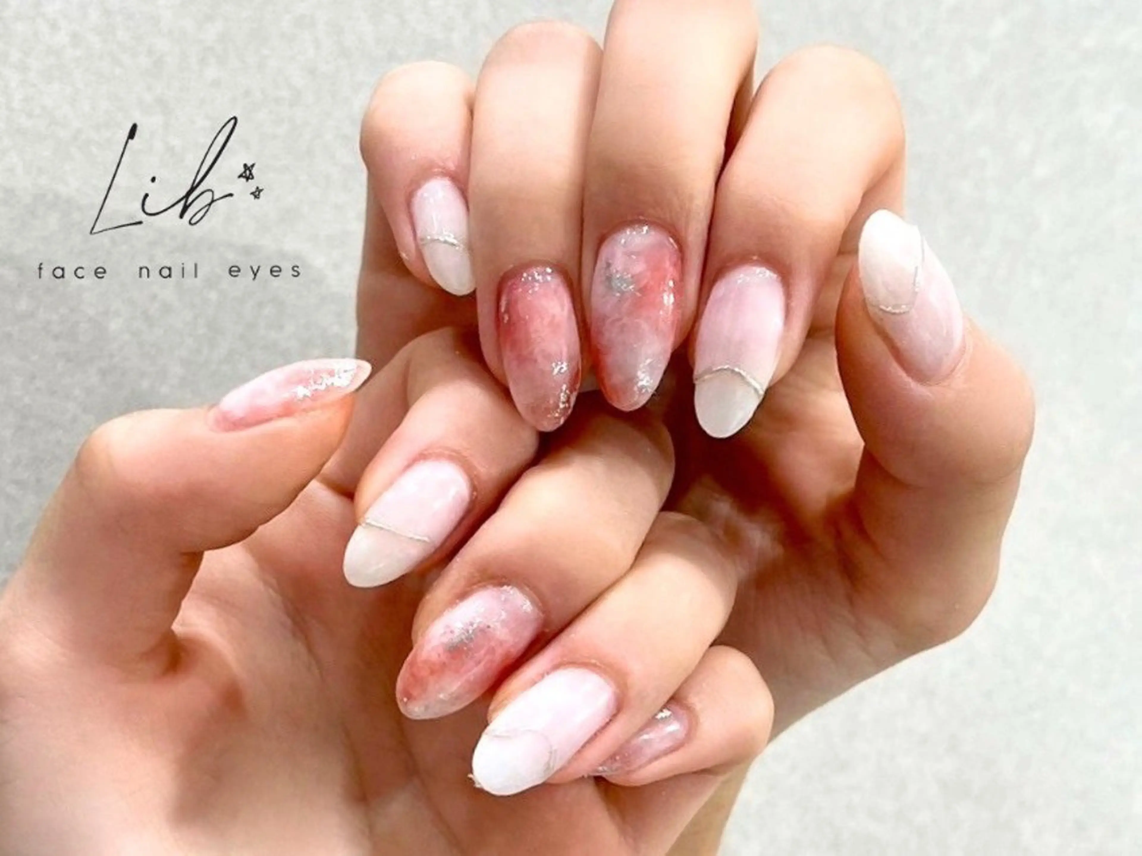 ネイル 安川 花のネイルデザイン