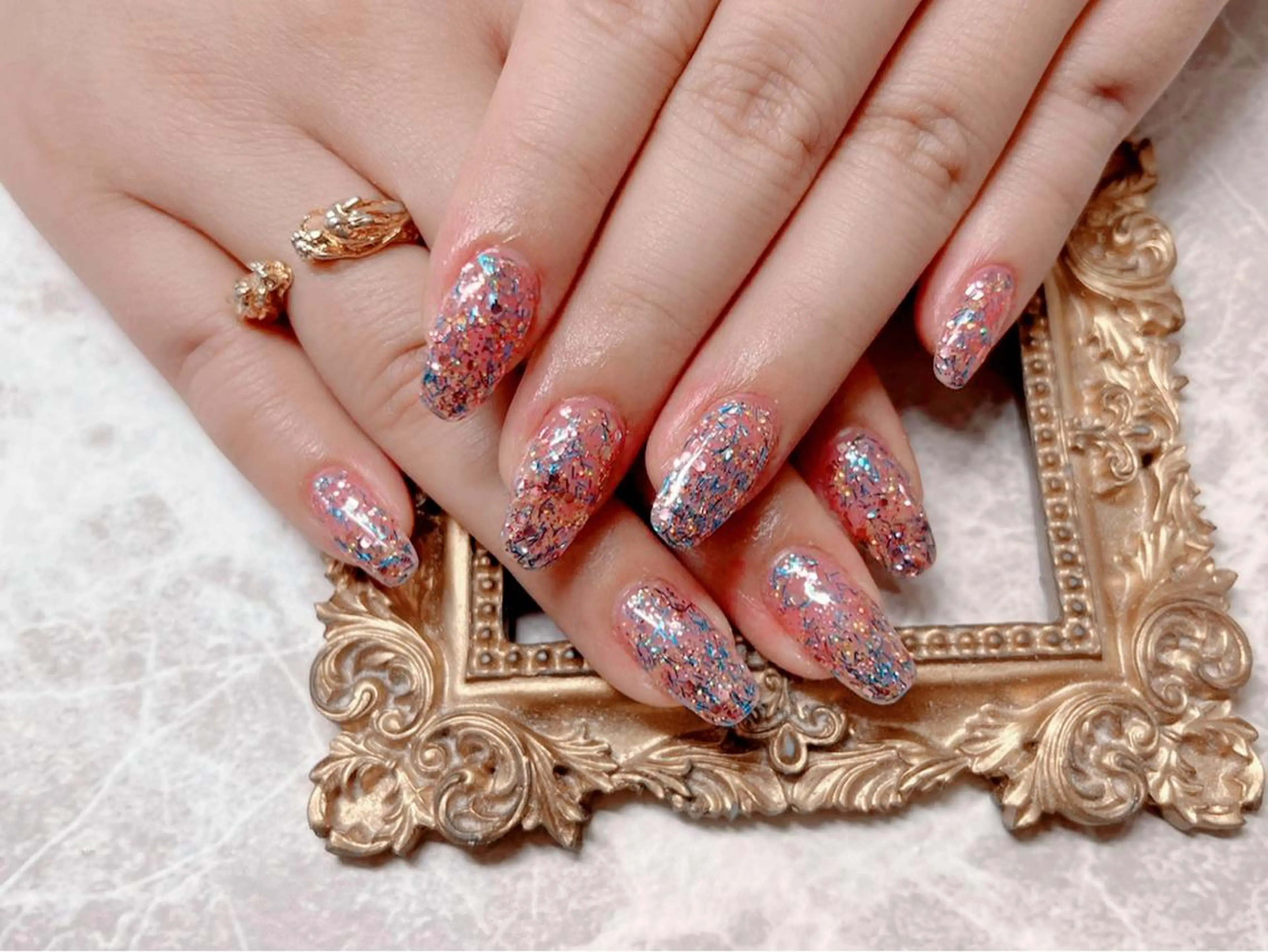 ネイル ハンドネイル マジックミラー所属・マジック ミラーのネイルデザイン