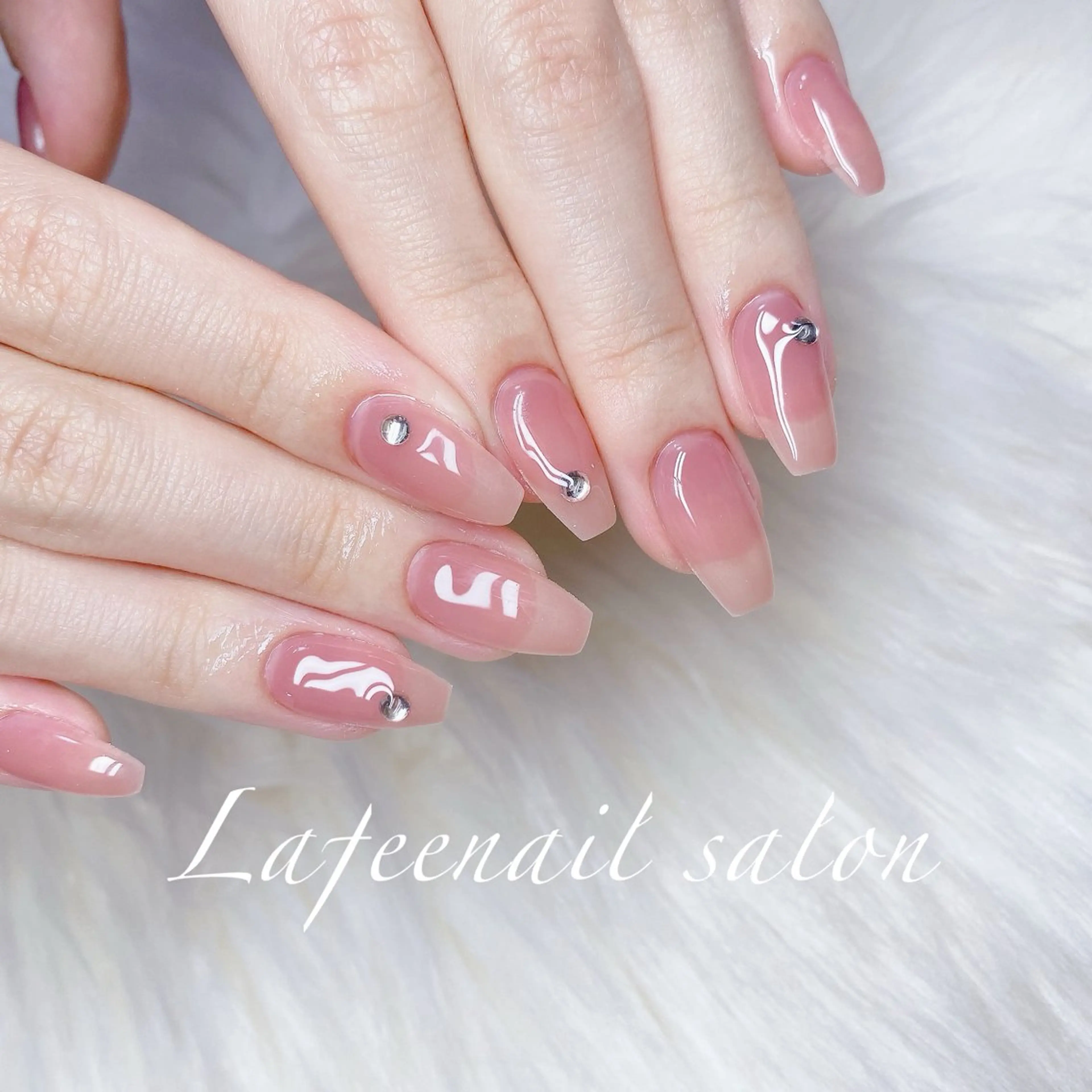 ネイル La feeのネイルデザイン