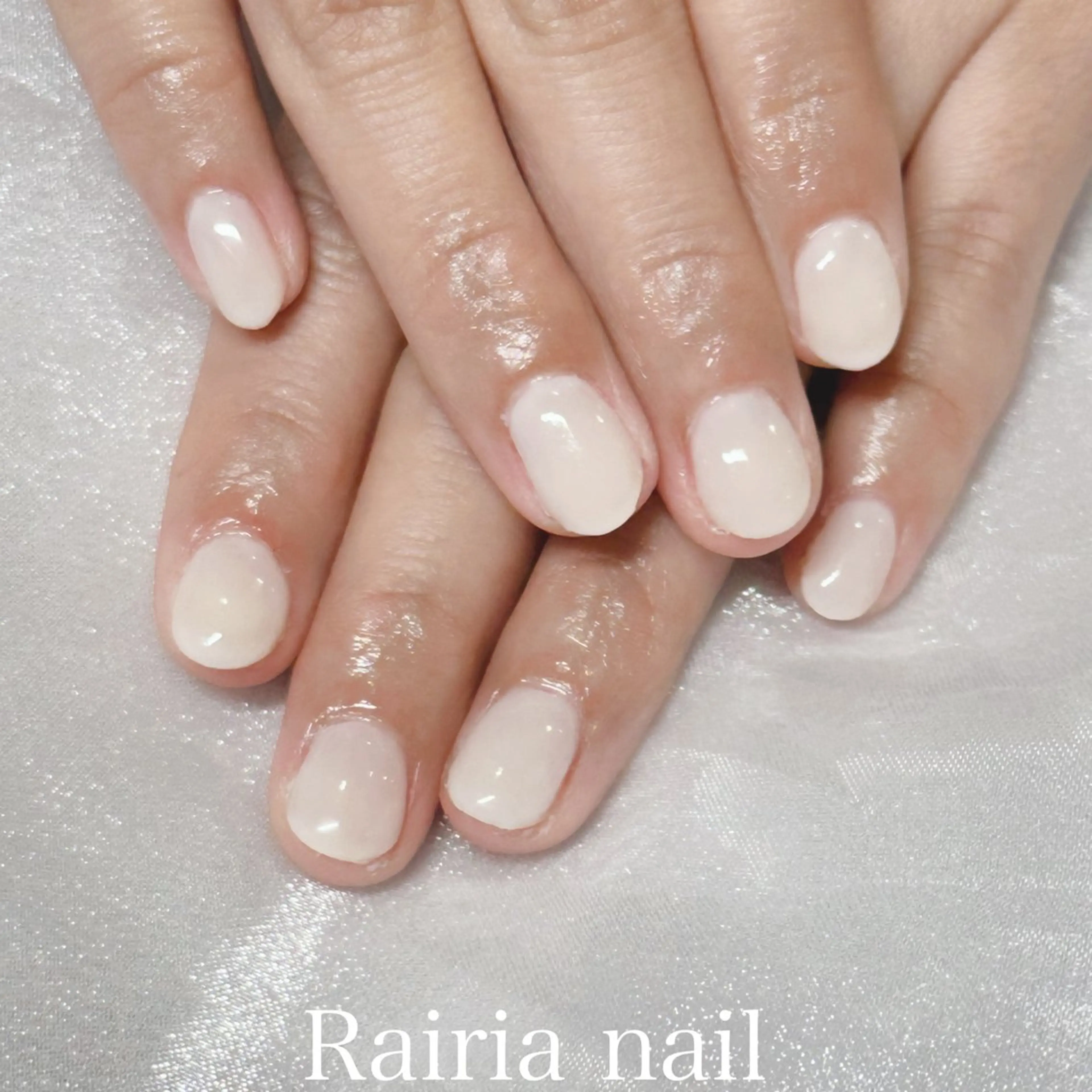 ネイル ジェルネイル ワンカラーネイル パラジェル ハンドネイル Rairia nail所属・ライリアネイル Mikuのネイルデザイン