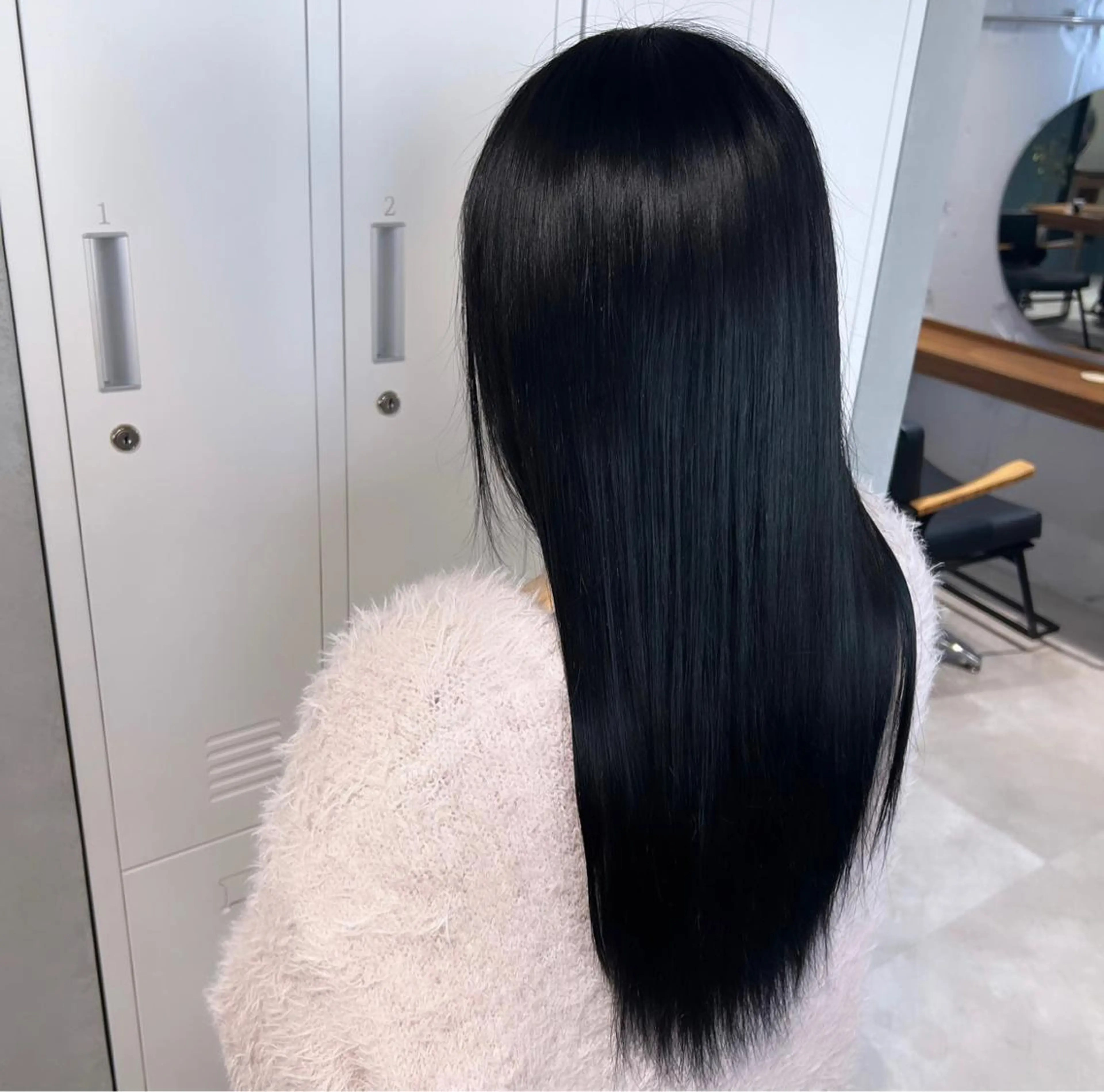 カラー 黒髪 ブルーカラー ブルーブラック 🎀 夏秋🎀のヘアスタイル