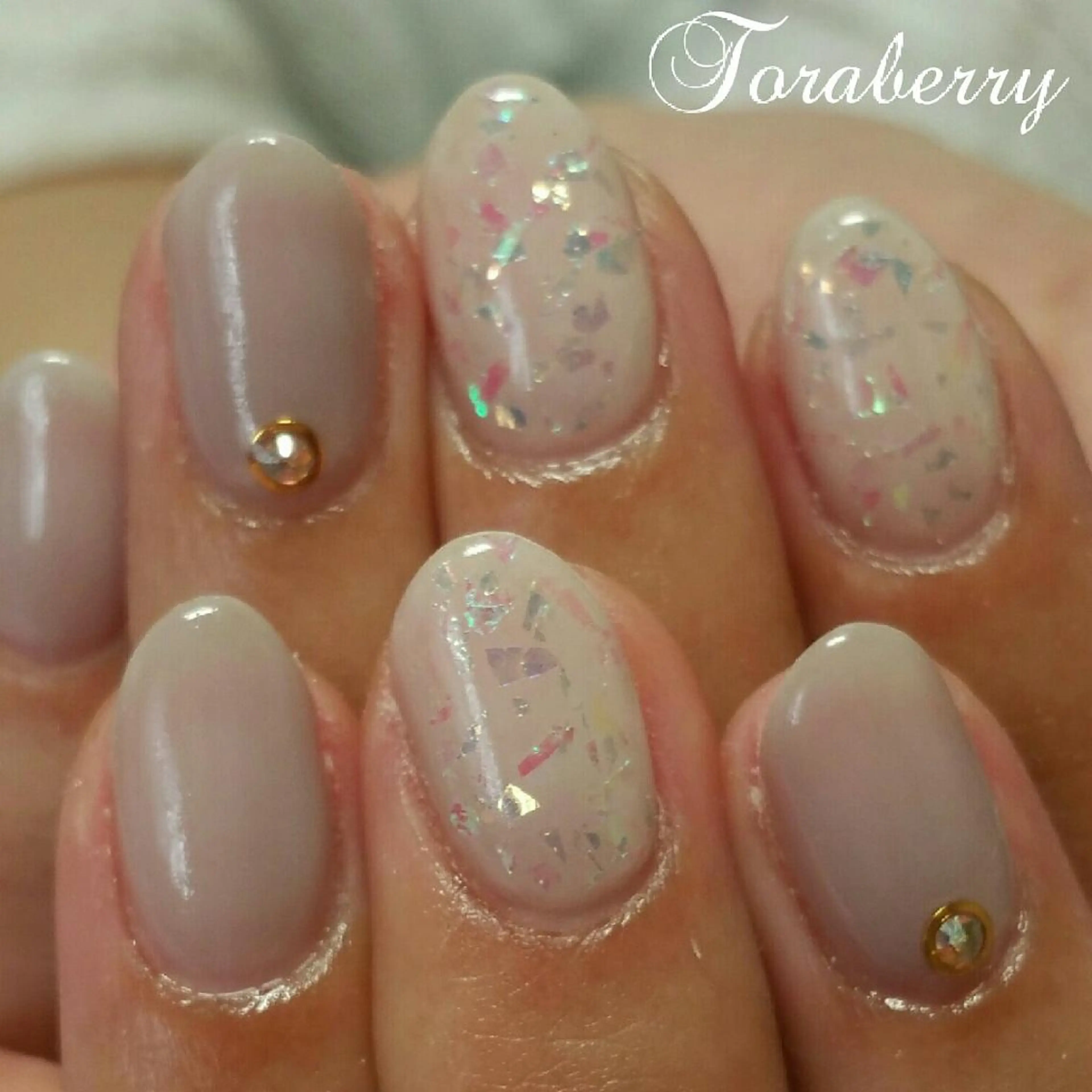 ネイル ホログラムネイル ネイリスト なつみのネイルデザイン