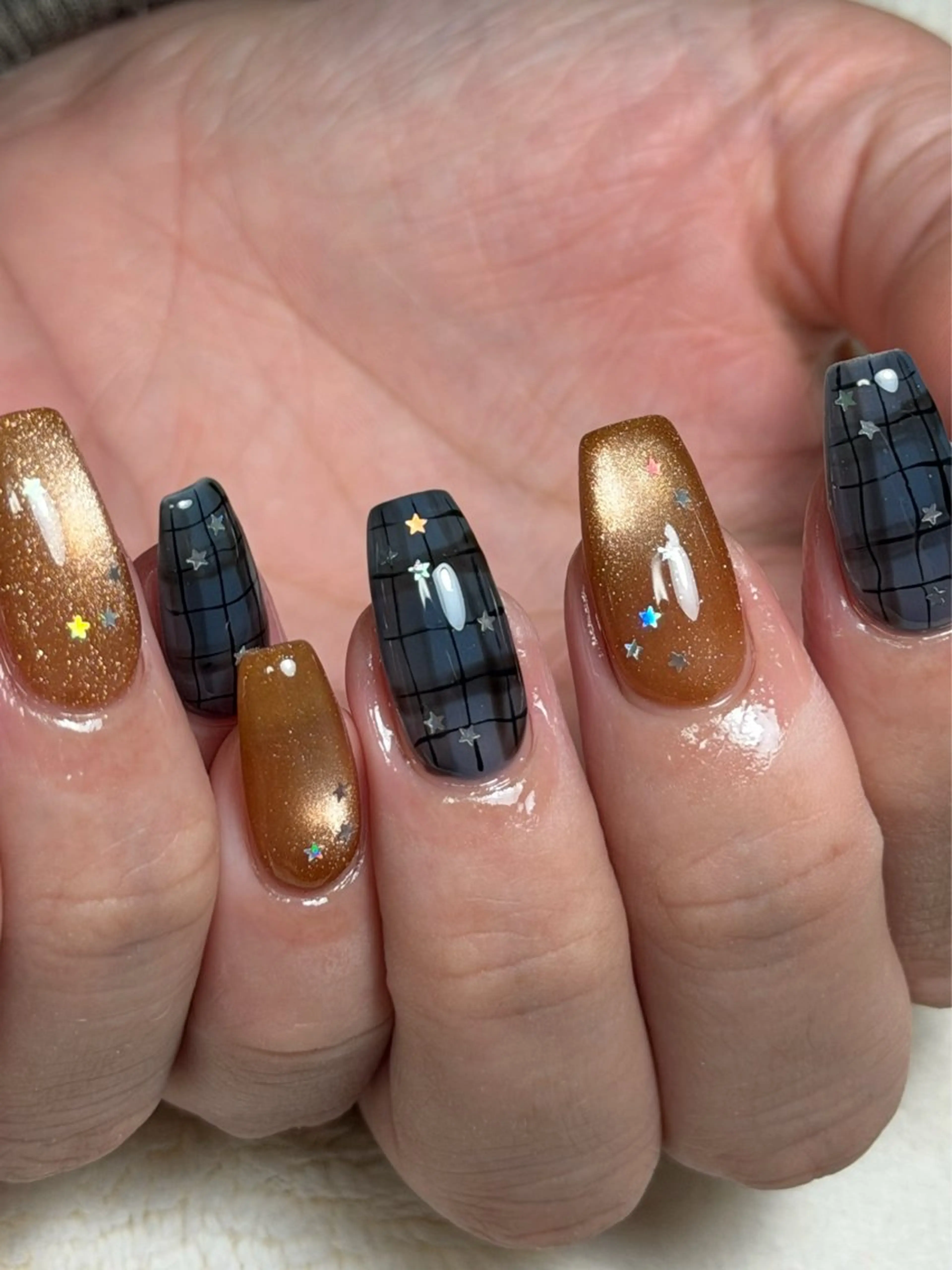 ネイル ハンドネイル dimples yuki🎀 ꒷꒦♡のネイルデザイン