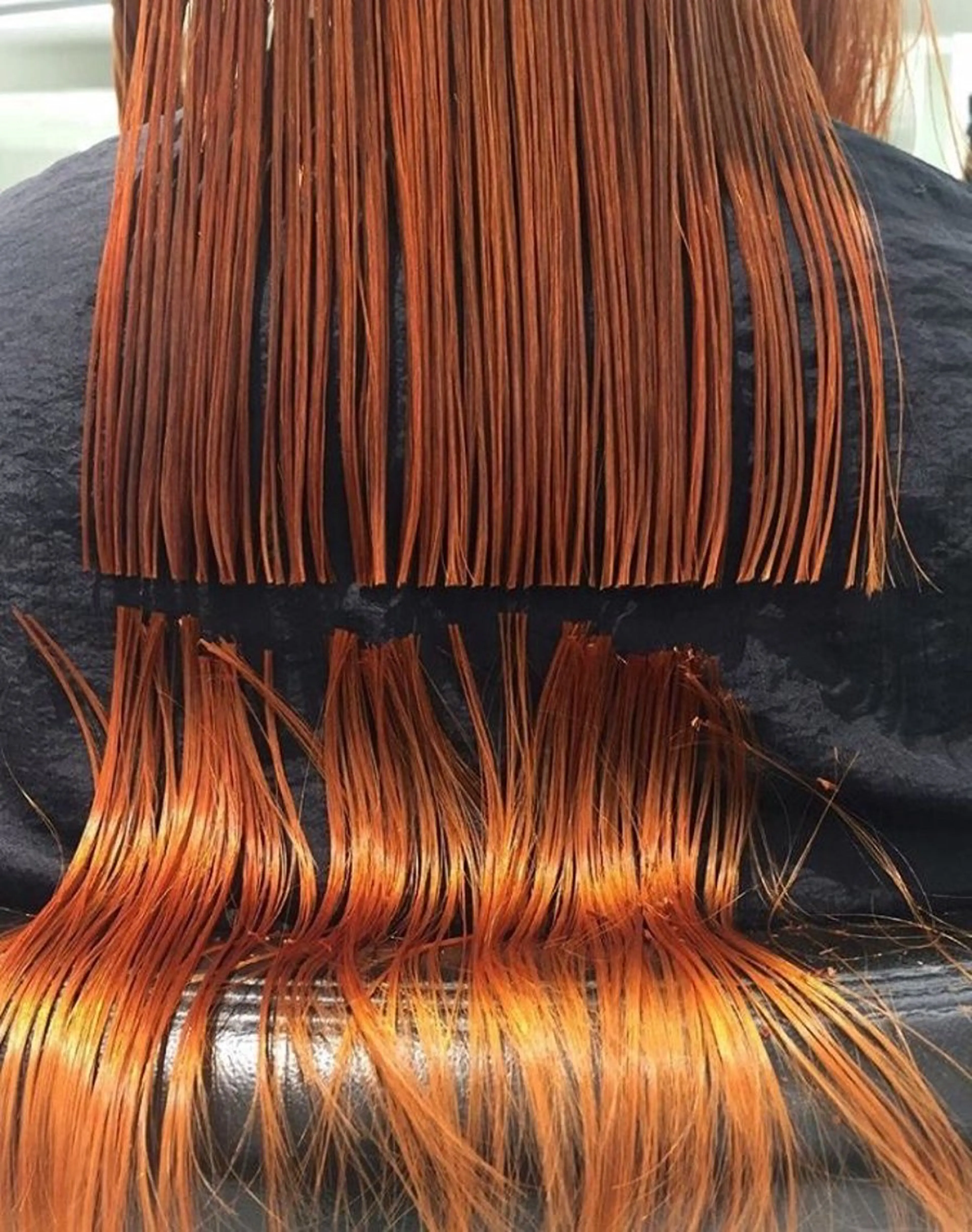 セミロング ヤノ ナオミのヘアスタイル