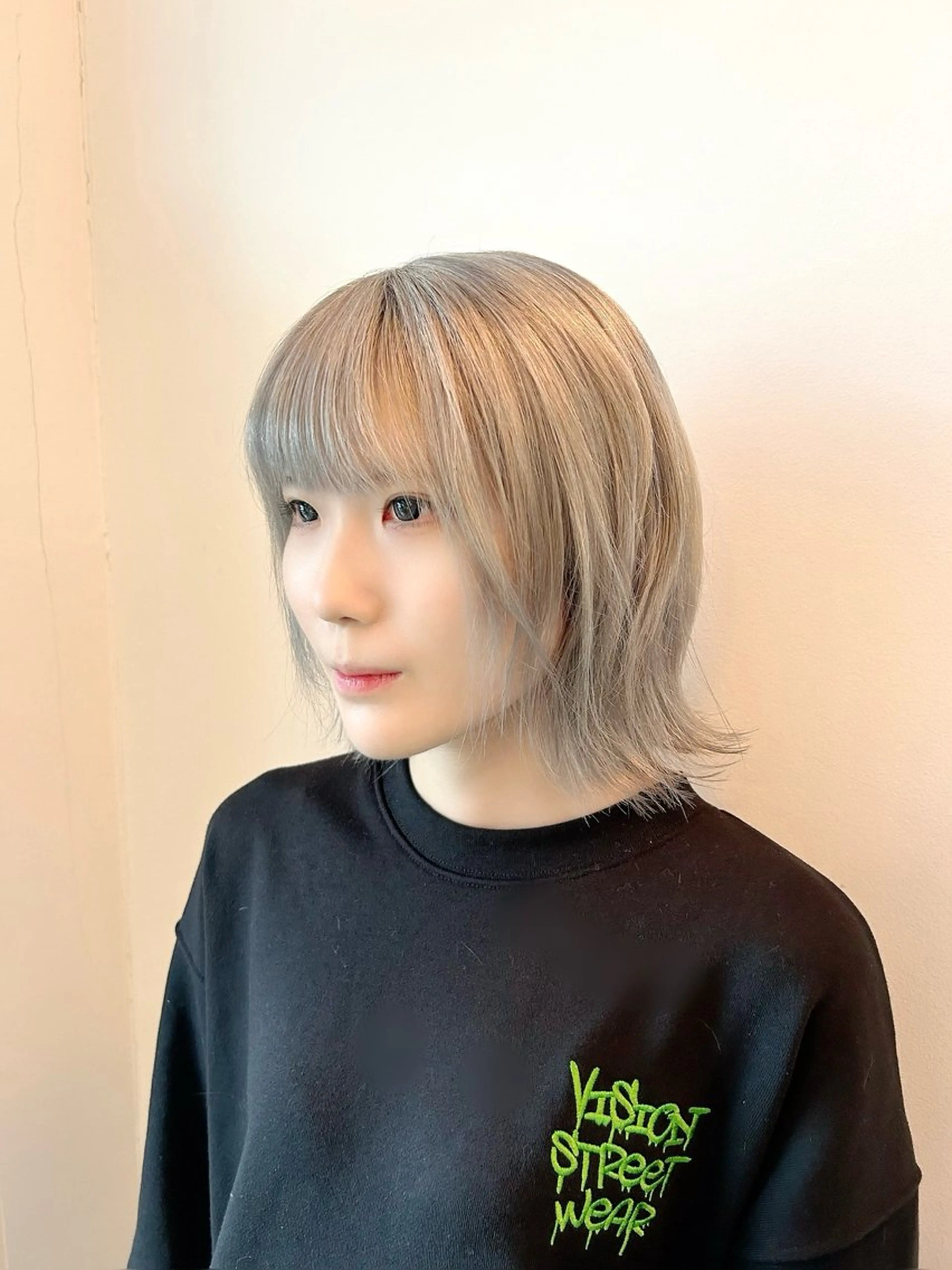 ショート カラー アッシュ ブリーチ デザインカラー ショートヘア カット ヘアカラー fulam所属・佐藤悠生/郡山 メンズパーマ.カットのヘアスタイル