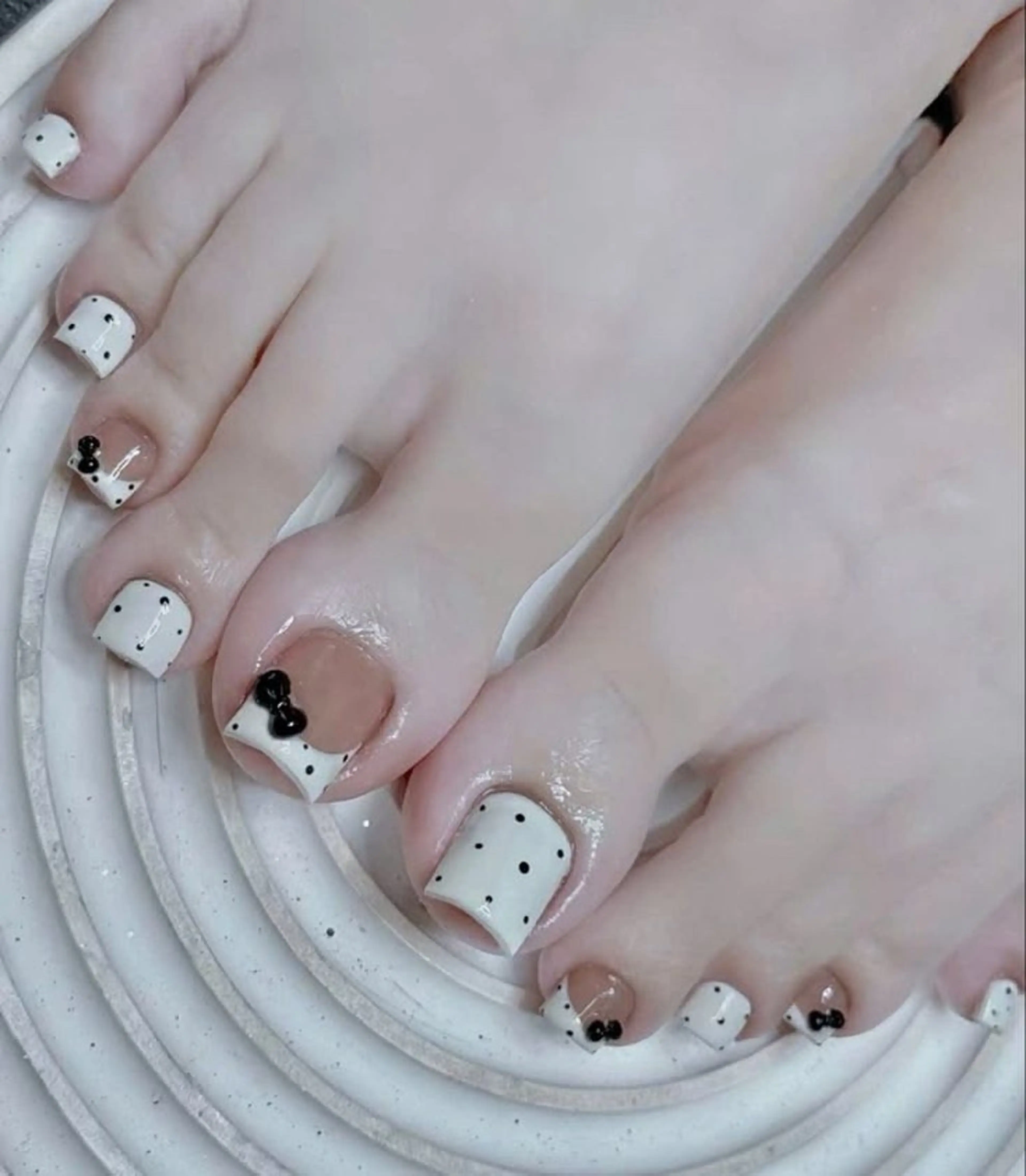 ネイル チークネイル フットネイル フレンチネイル グラデーション 韓国ネイル フットネイル Yuki nail staffのネイルデザイン