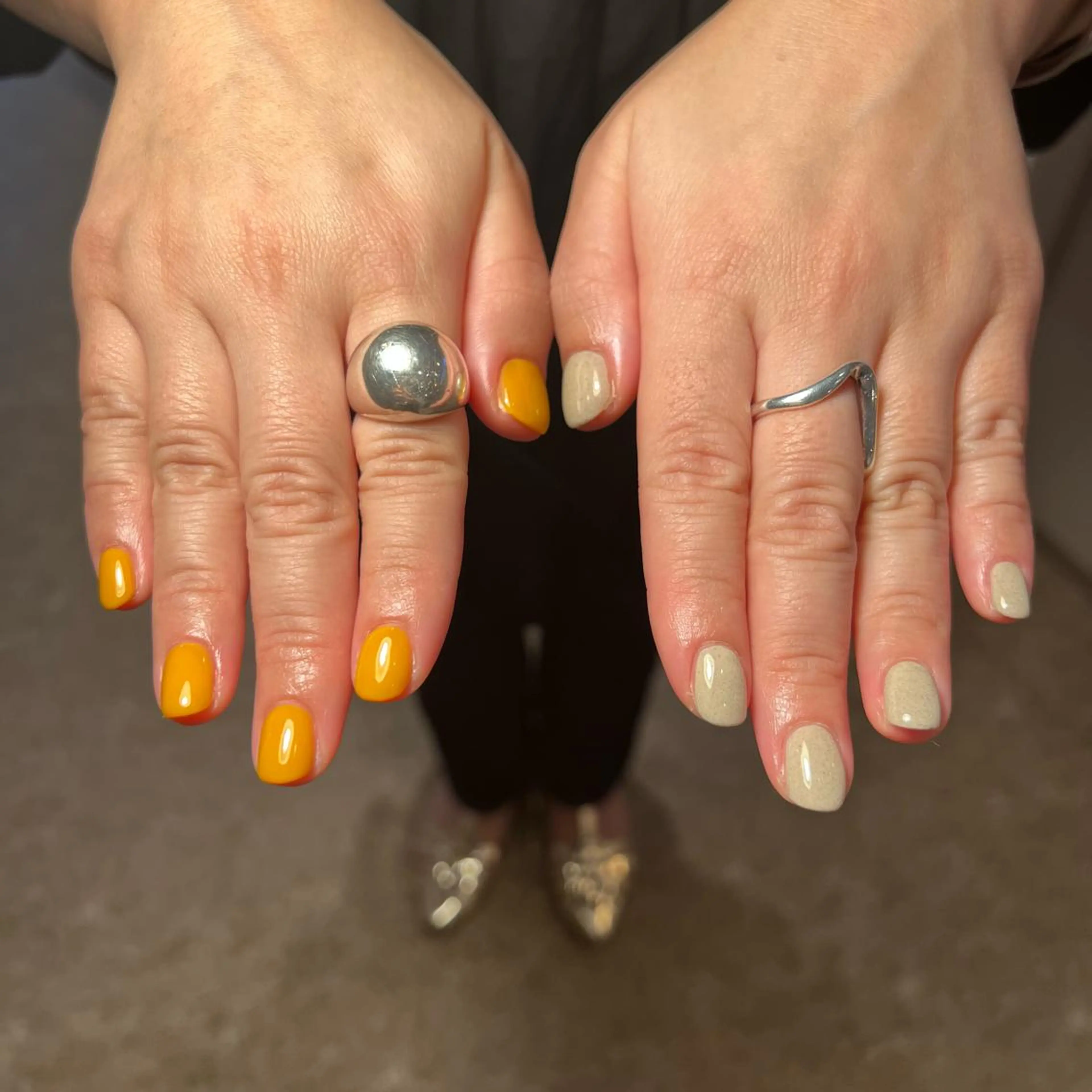 ネイル シルバー Yarm As Etel　。のネイルデザイン