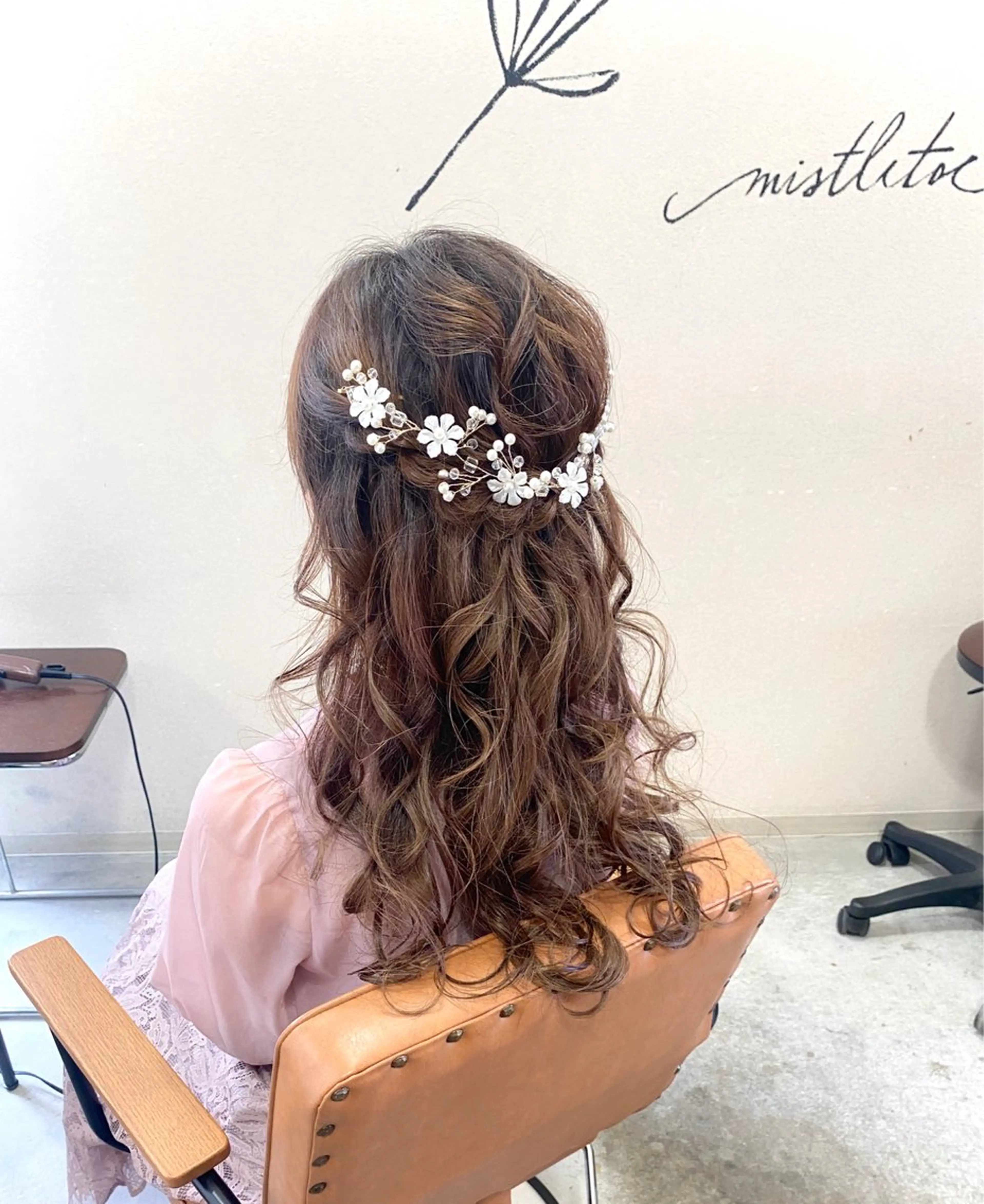 ヘアアレンジ ヘアセット ブリーチなしWカラー /酸性ストレート河本のヘアスタイル