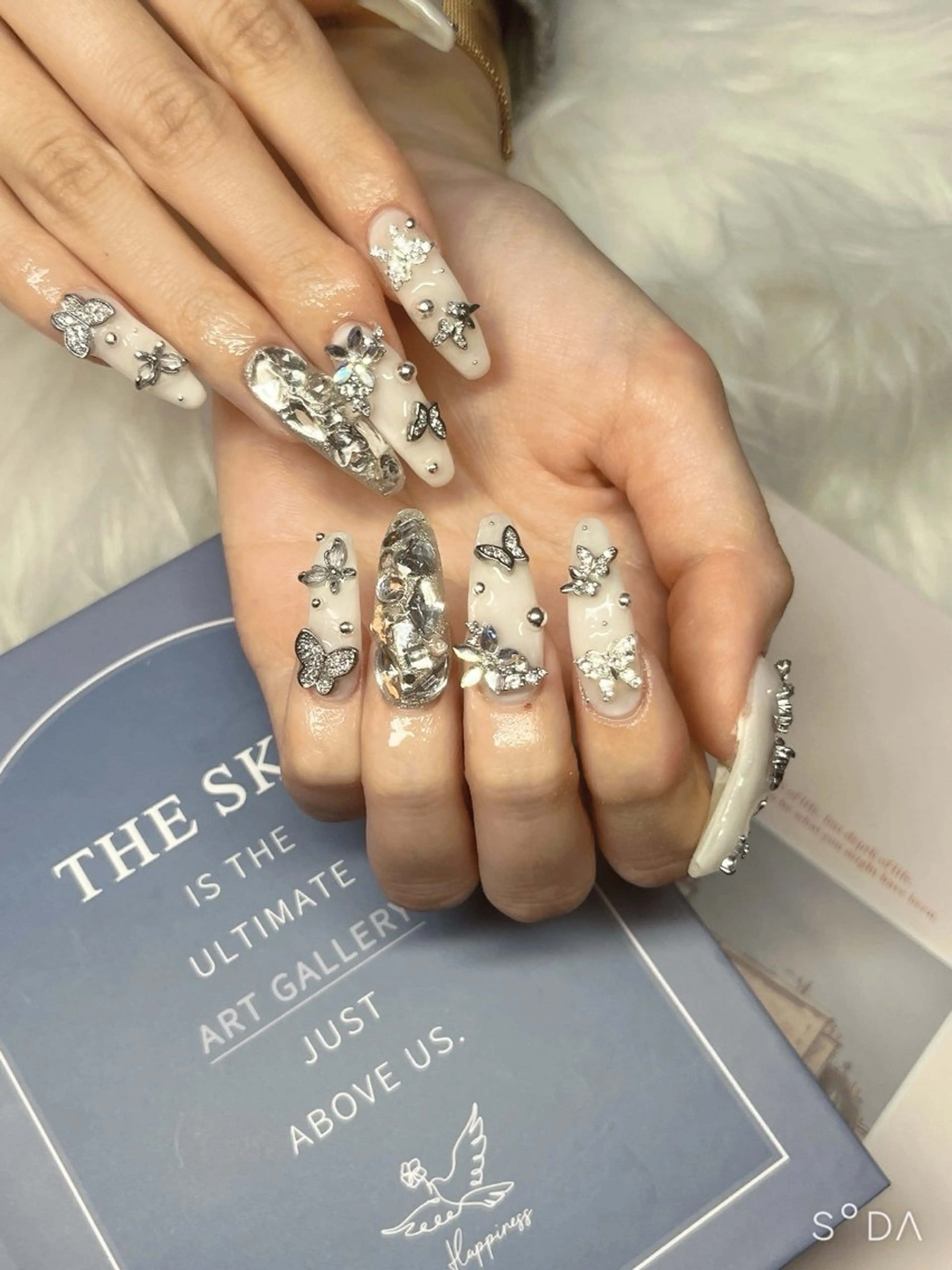 ネイル ハンドネイル CARAT カラットのネイルデザイン