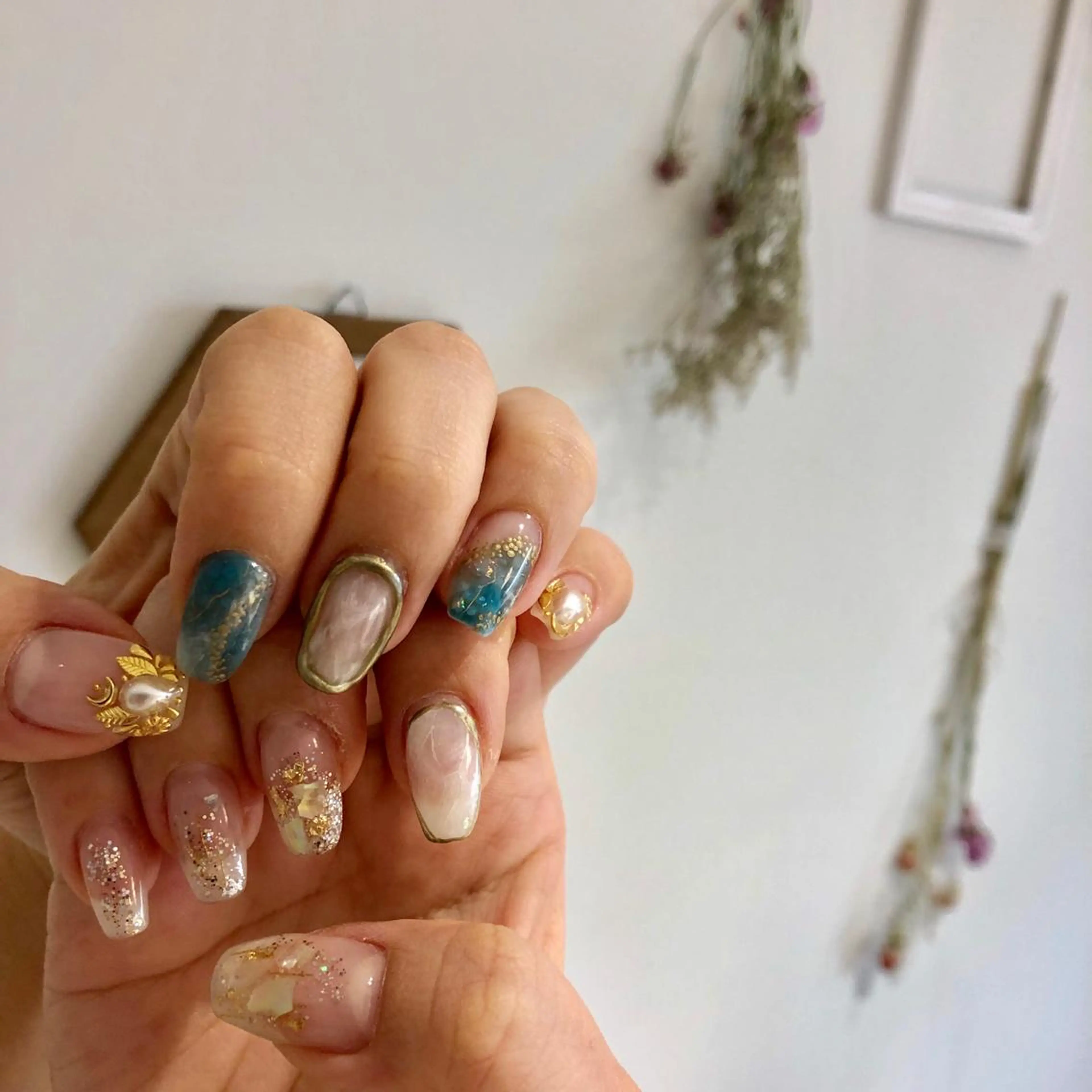 ネイル nail salon  aloalo所属・Nailist Ayaのネイルデザイン