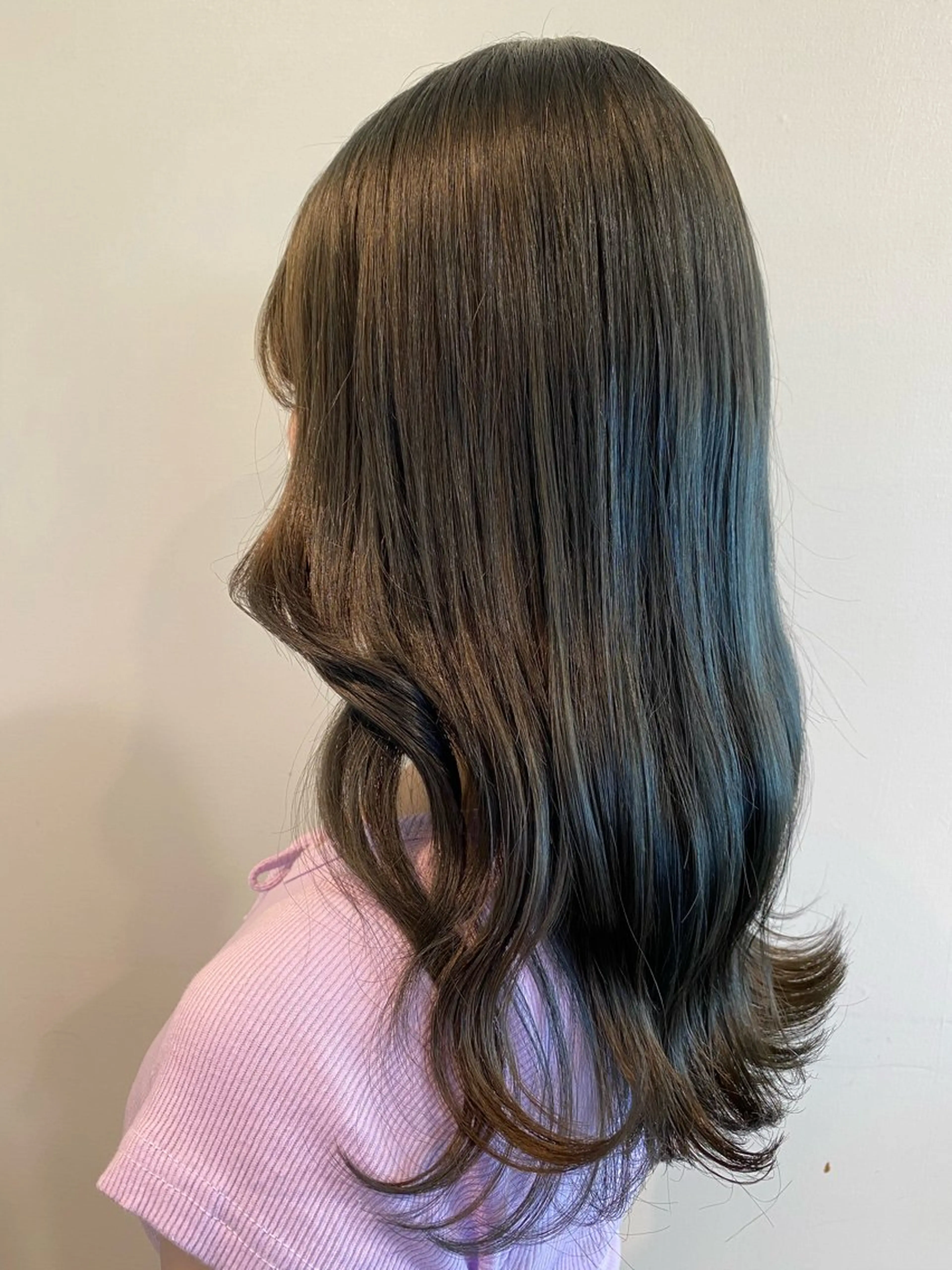 セミロング カラー knock【ノック】所属・烏丸韓国ヘア🇰🇷 ayaka🎀のヘアスタイル