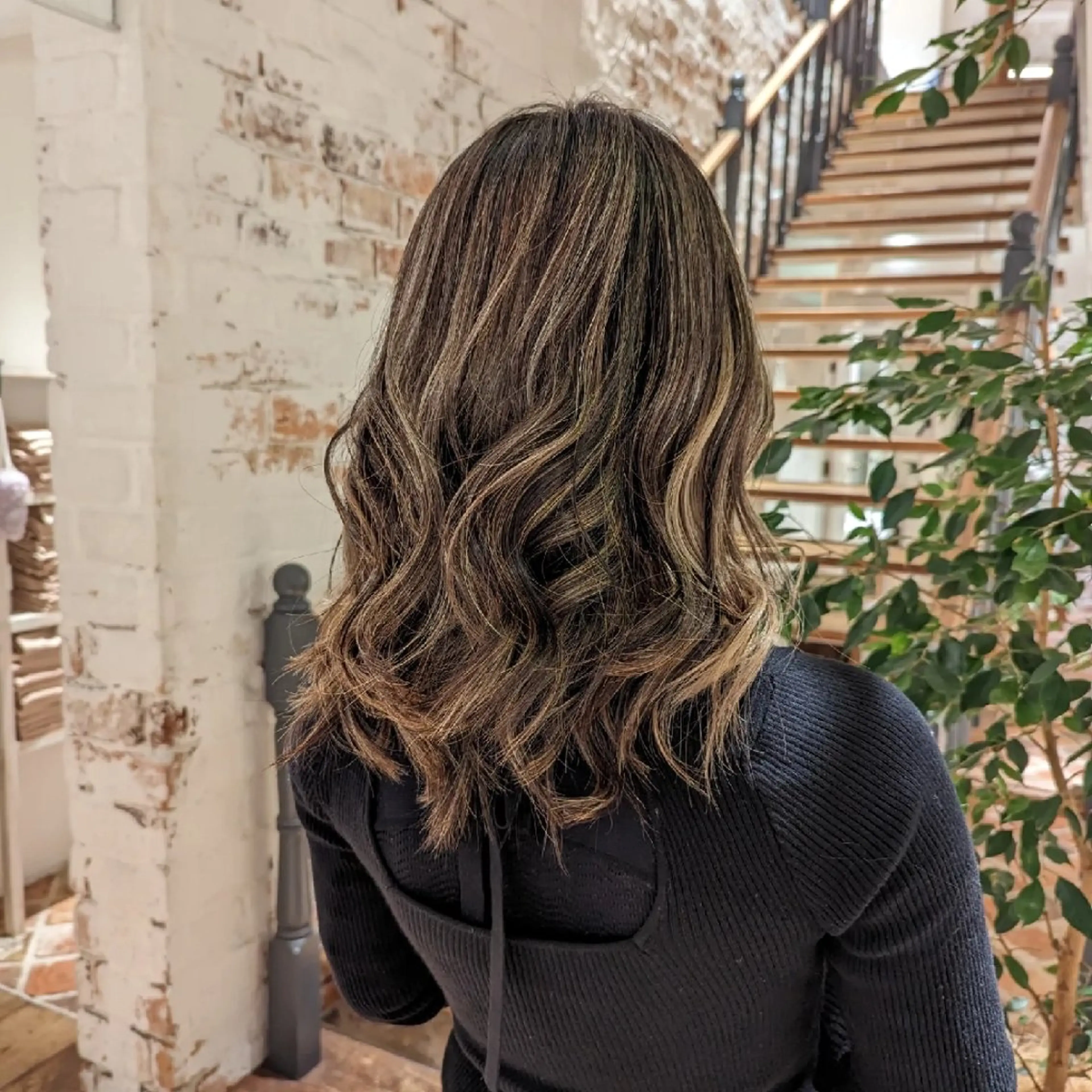 カラー WARREN・TRICOMI NEW YORK 表参道店所属・浅比 惇平のヘアスタイル