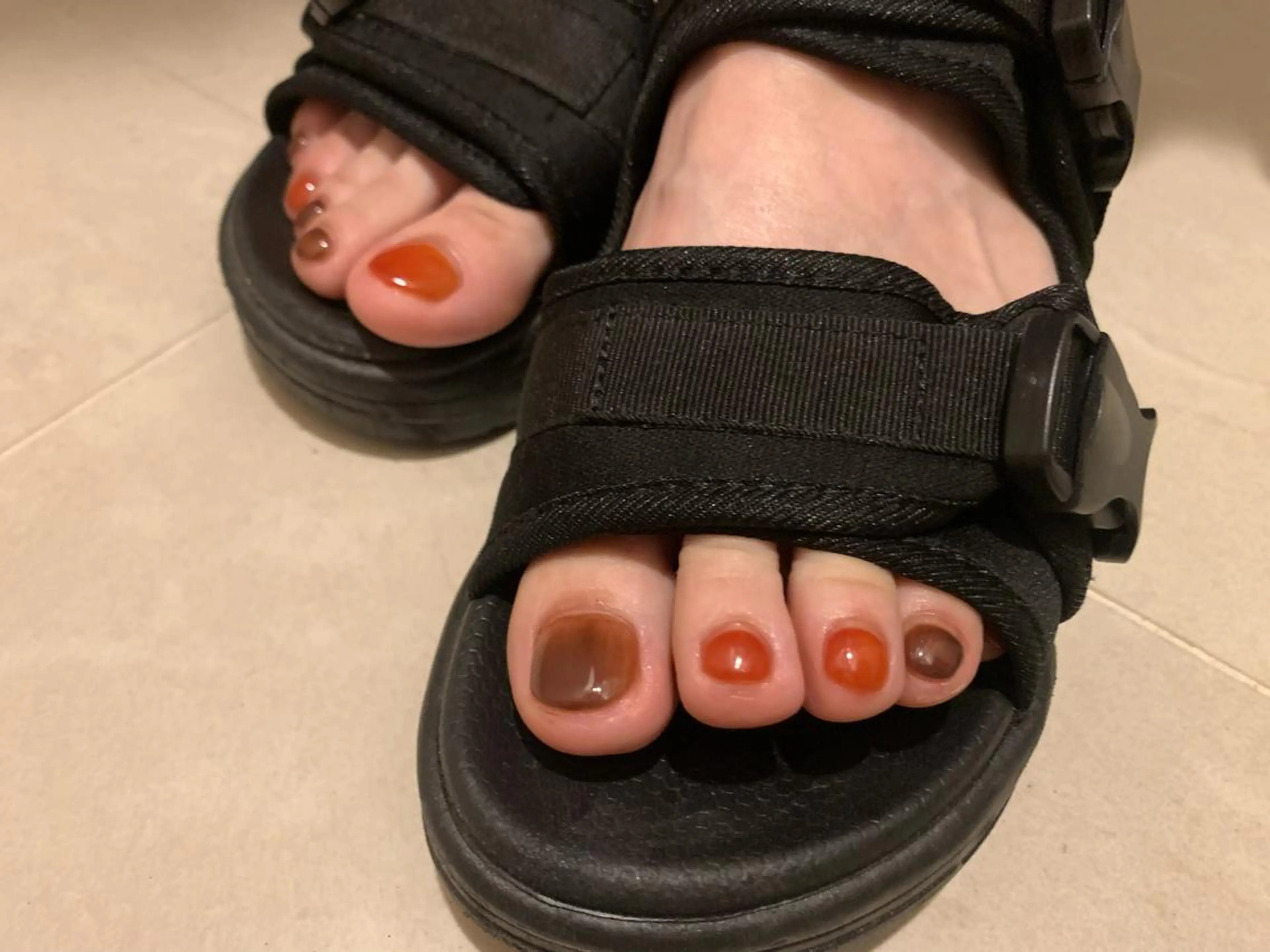 ネイル komorebi. 小峯 真実のネイルデザイン