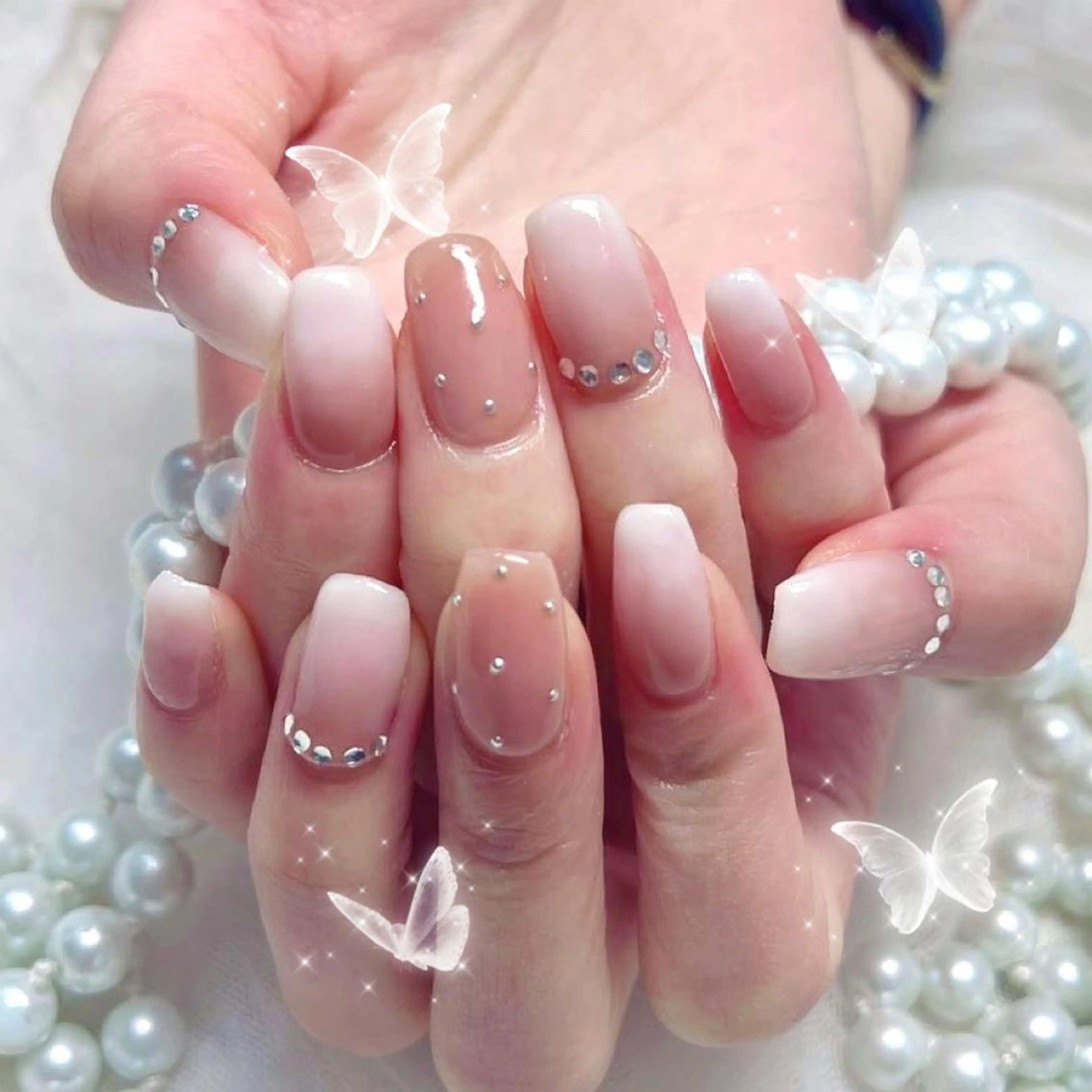 ネイル queens nailsalonのネイルデザイン