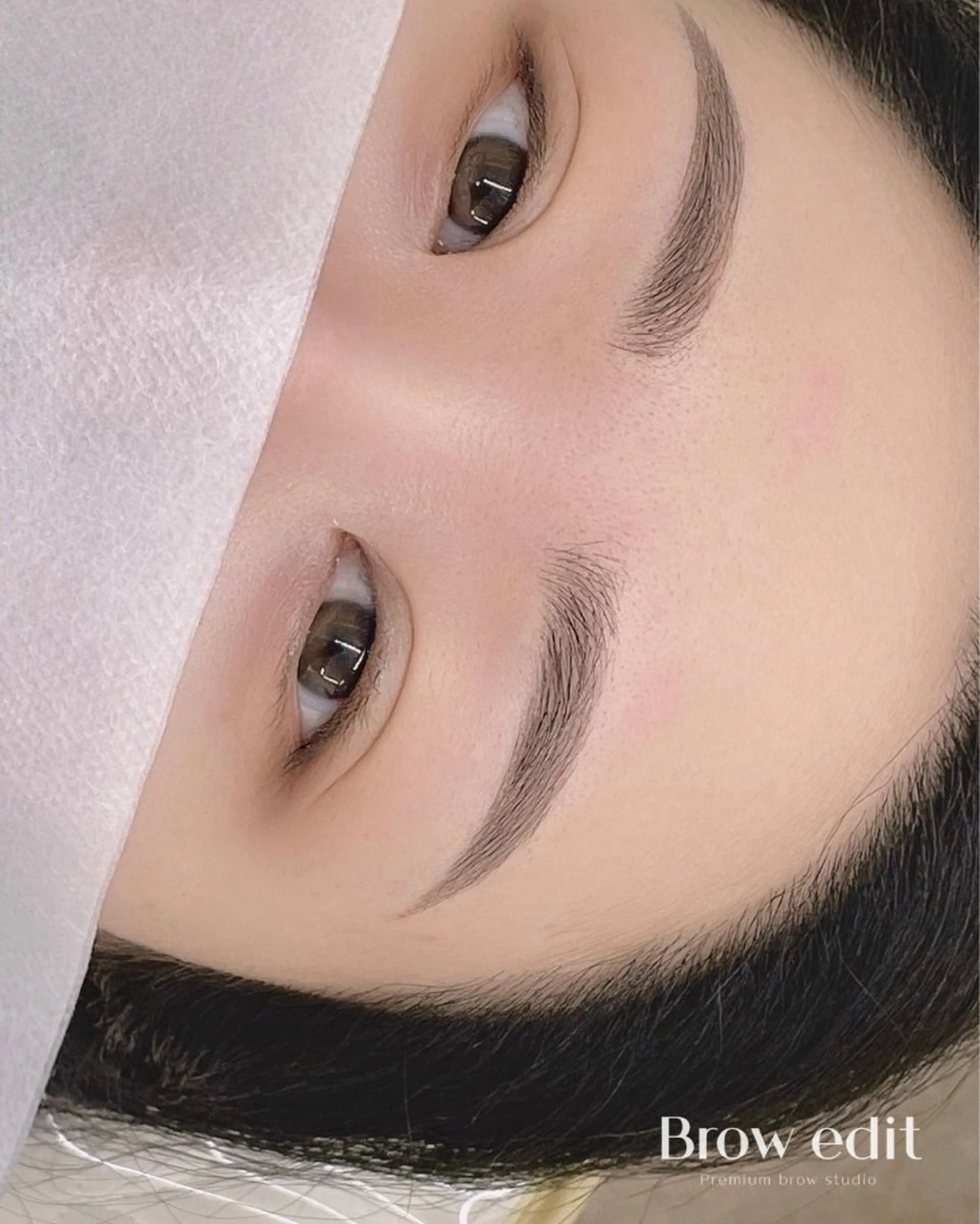 アイブロウ 千代澤 樹春のヘアスタイル