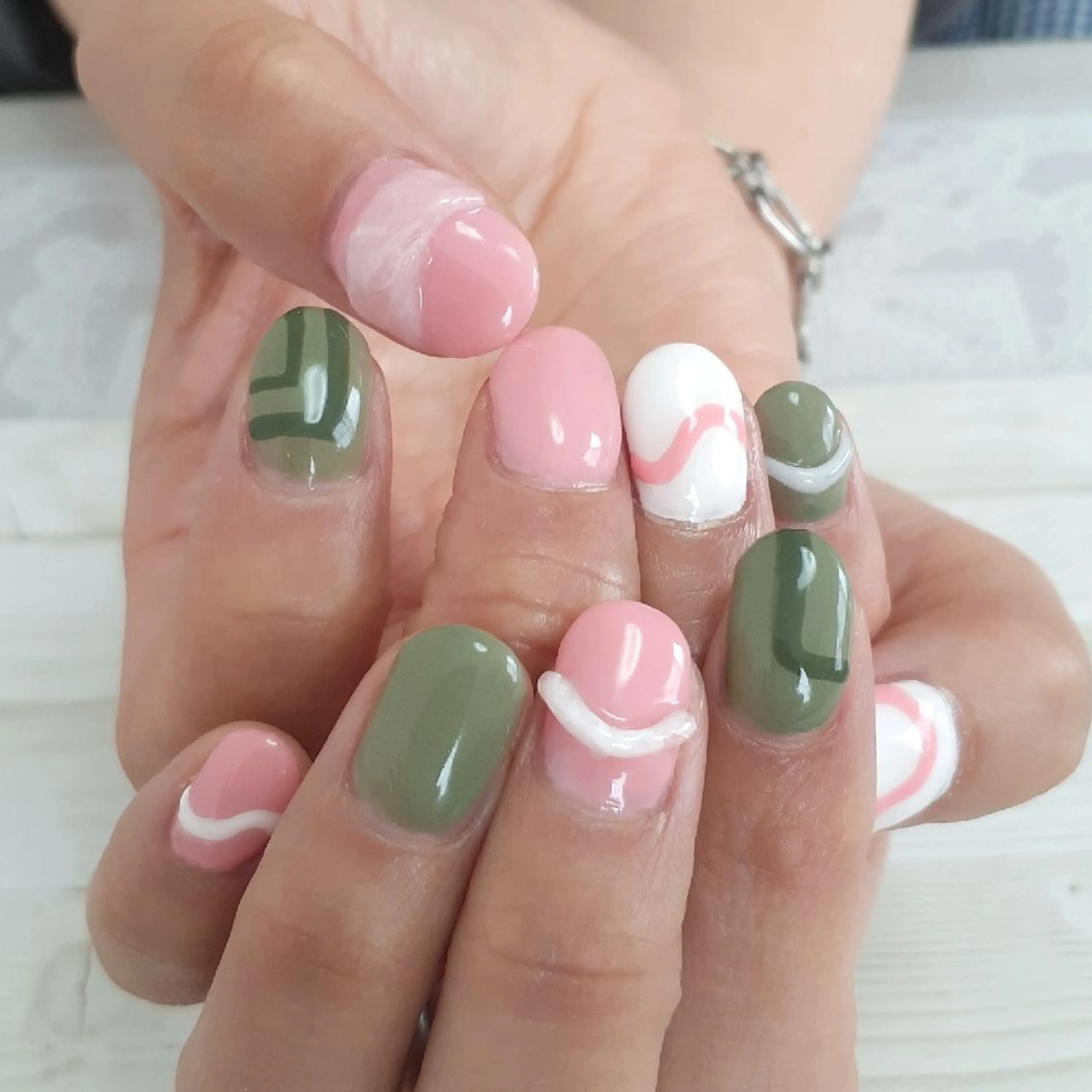 ネイル ハンドネイル 池元 真由美のネイルデザイン