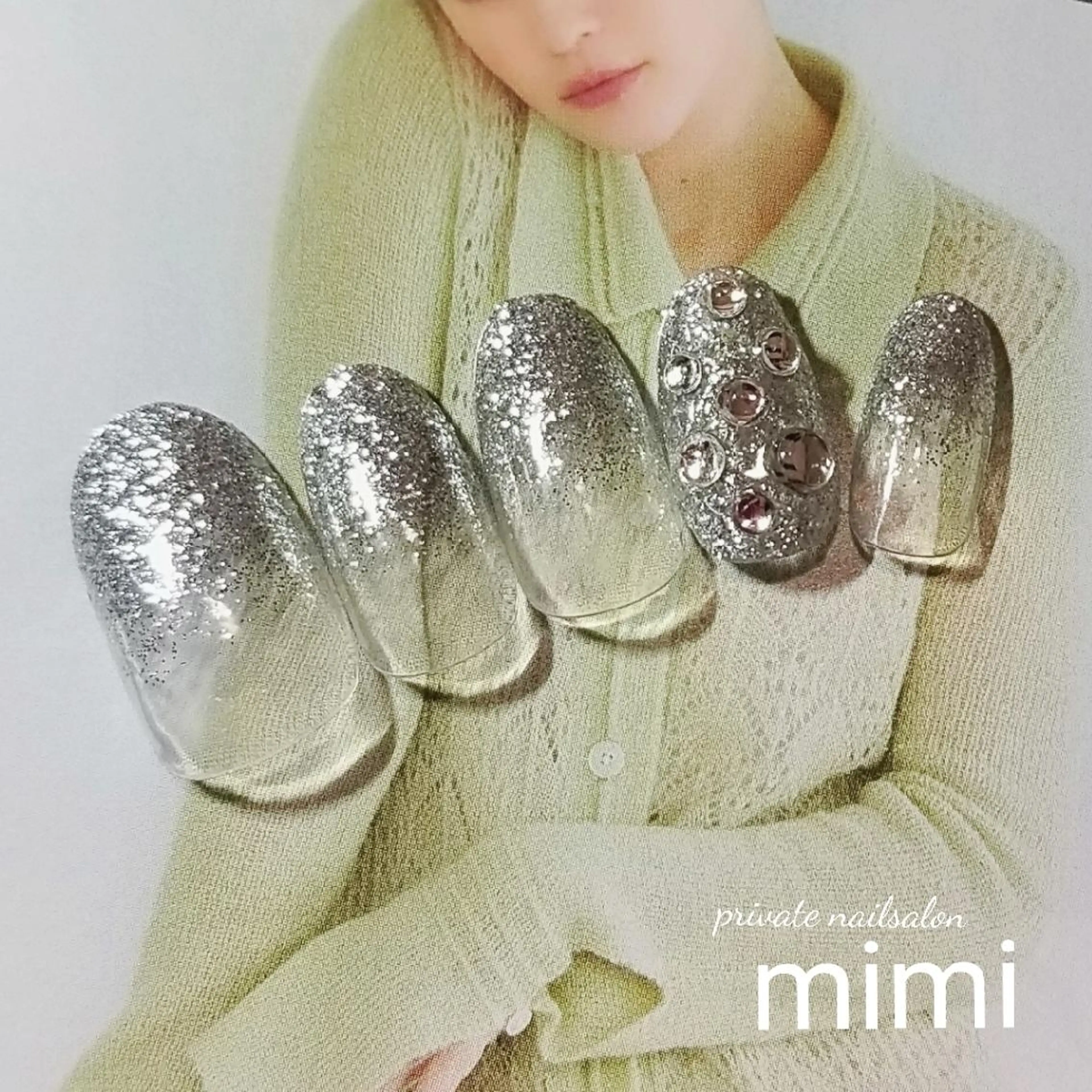 ネイル グラデーション ラメ(グリッター) ラメグラデーション シンプルネイル ハンドネイル 博多ネイル ｍｉｍｉのネイルデザイン