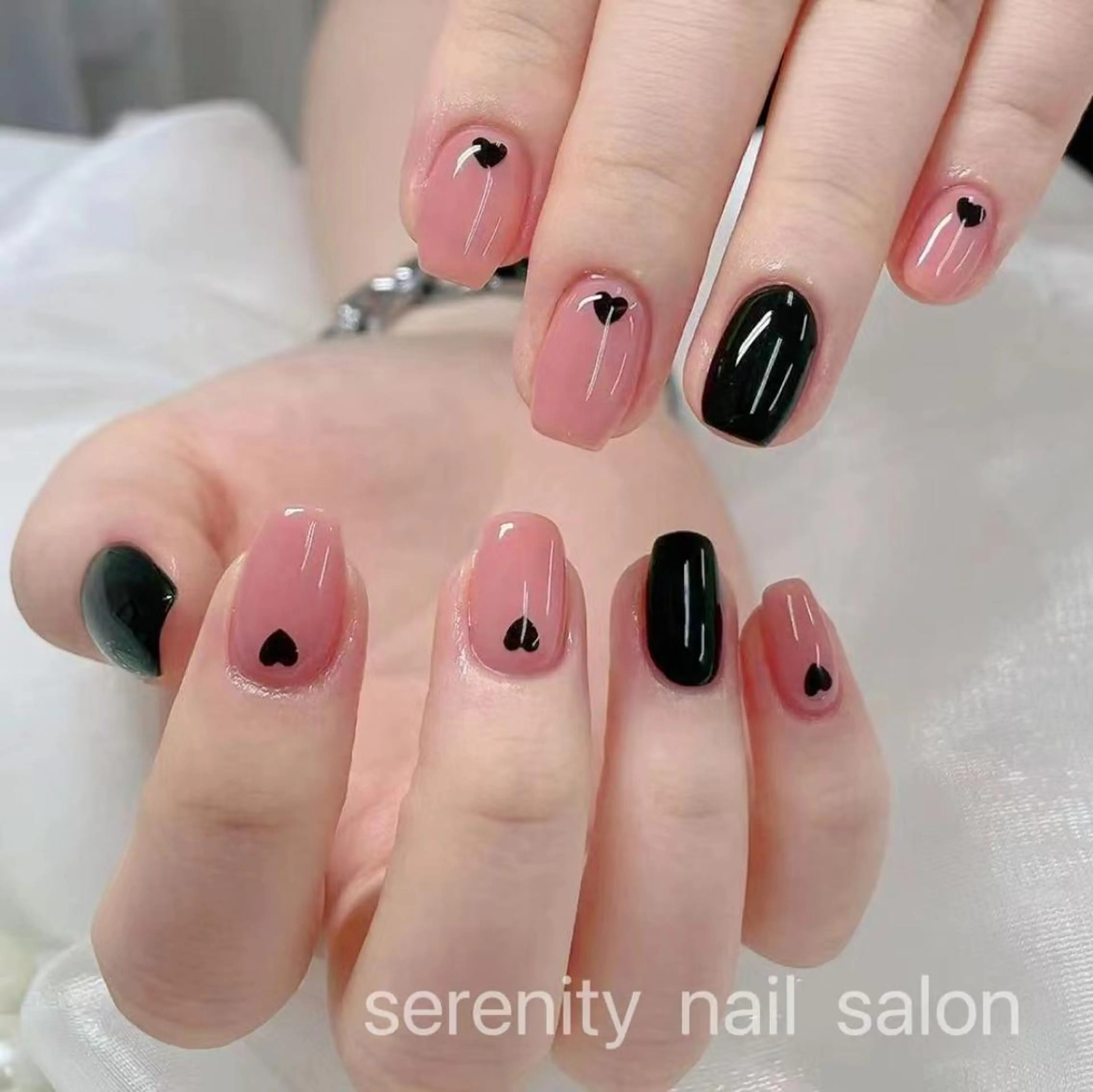 ネイル ハンドネイル ハンドケア ✨Serenity Nail salonのネイルデザイン