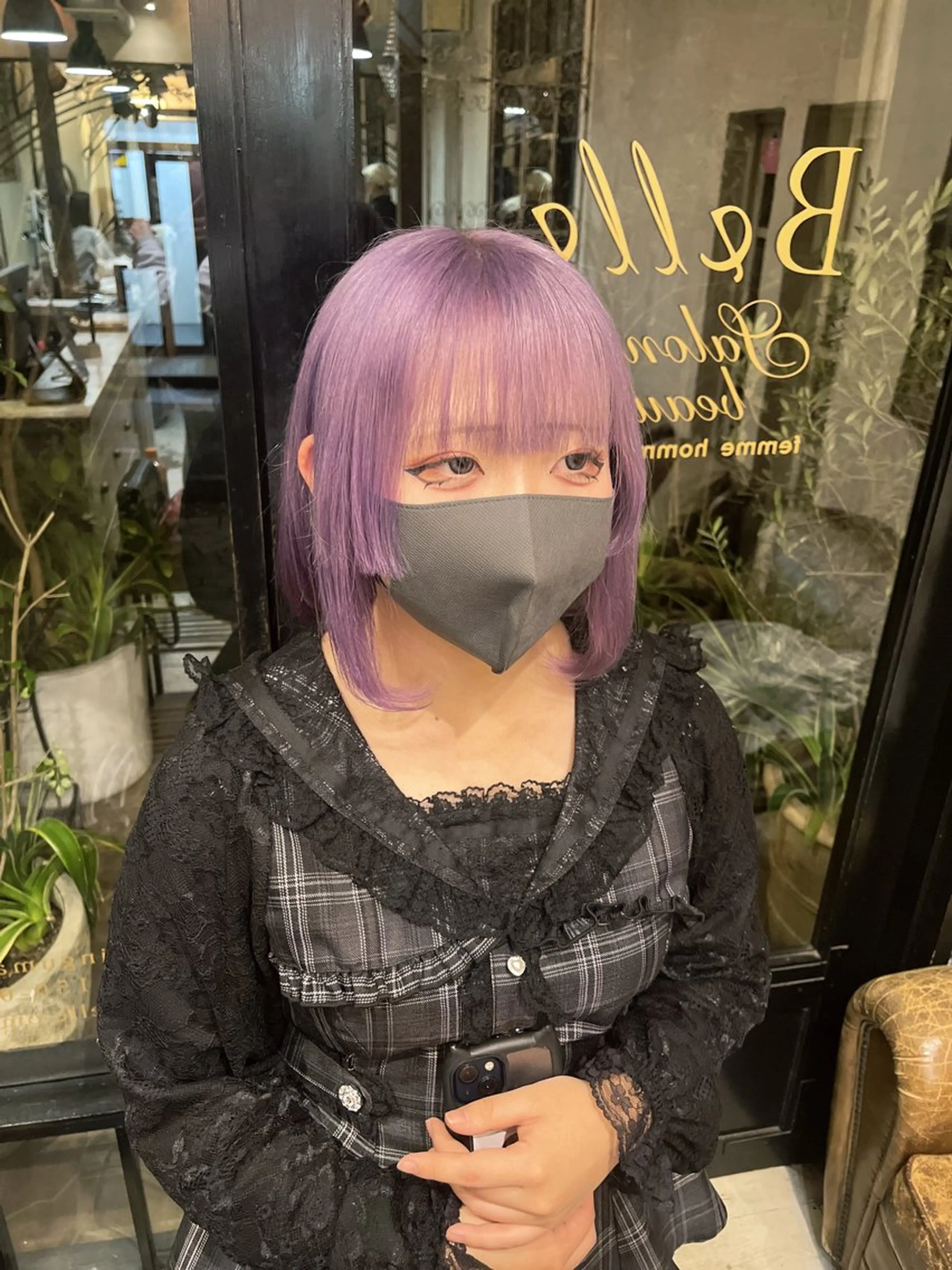 ロング カラー パープルカラー ヘアカラー トリートメント りく　レイヤーカット ケアブリーチのヘアスタイル