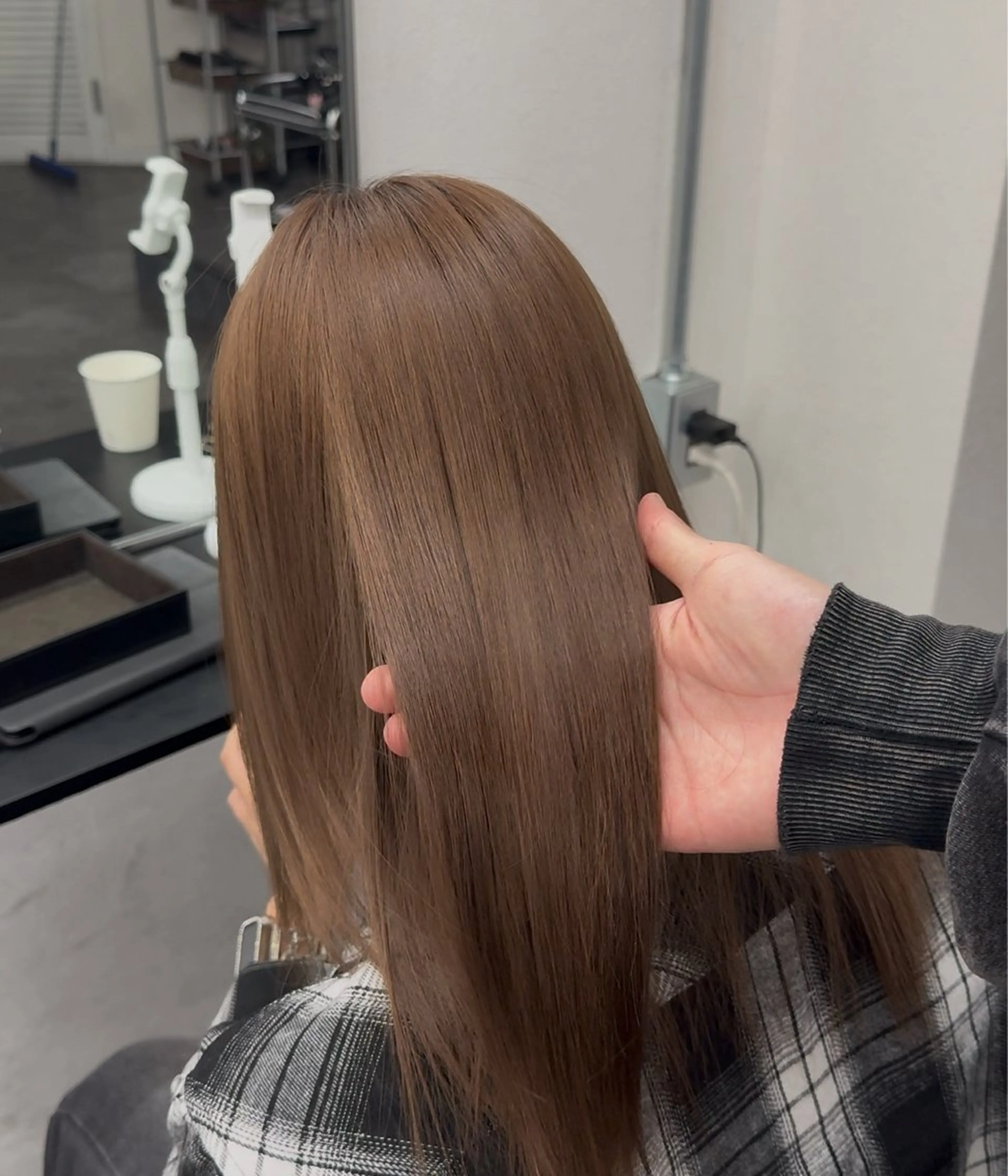 セミロング カラー ヘアアレンジ ヘアカラー ✨ボブカット/レイヤ ーカット/カラー特化のヘアスタイル