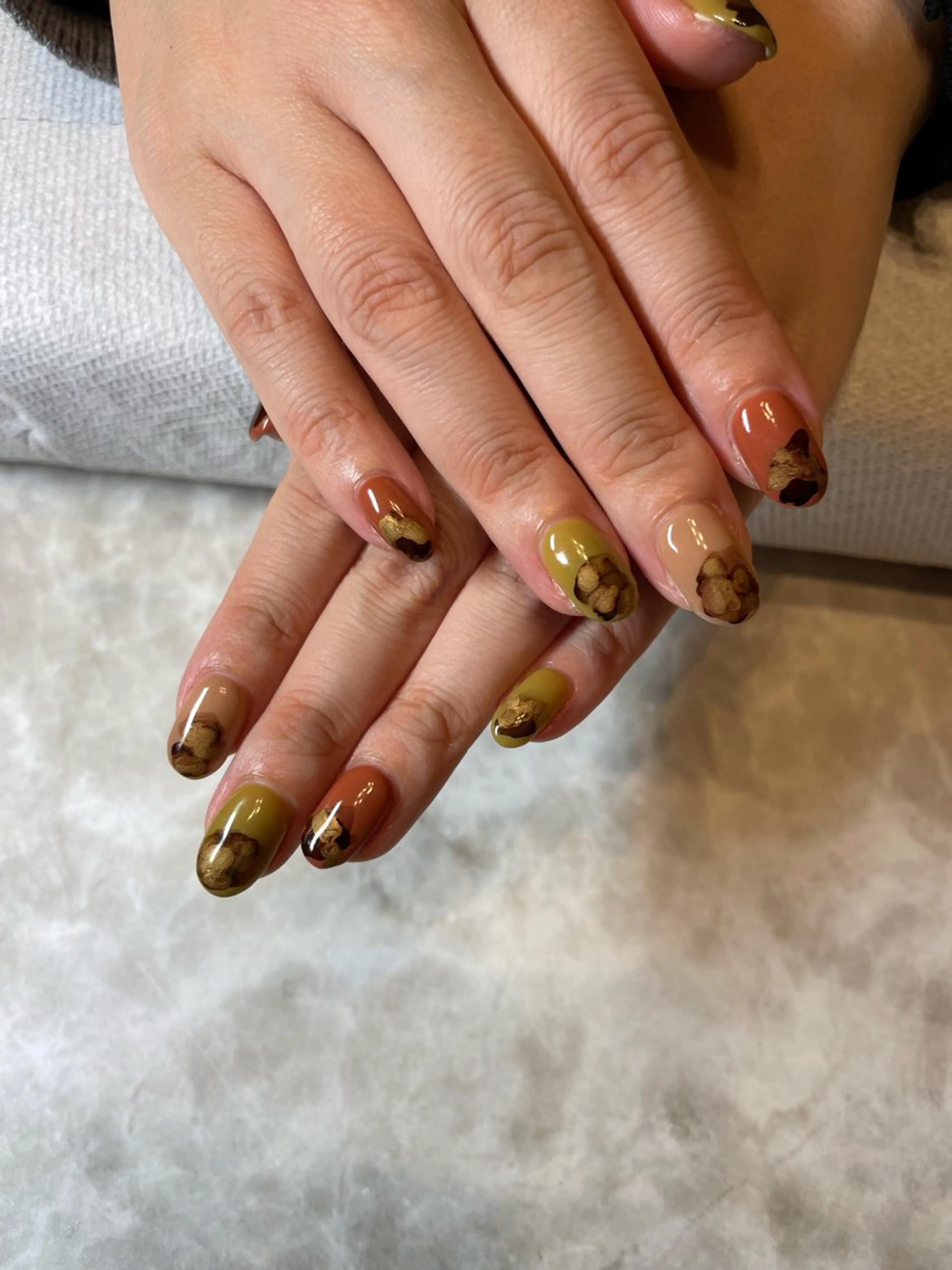 ネイル ハンドネイル Slow.Nail Tomomiのネイルデザイン