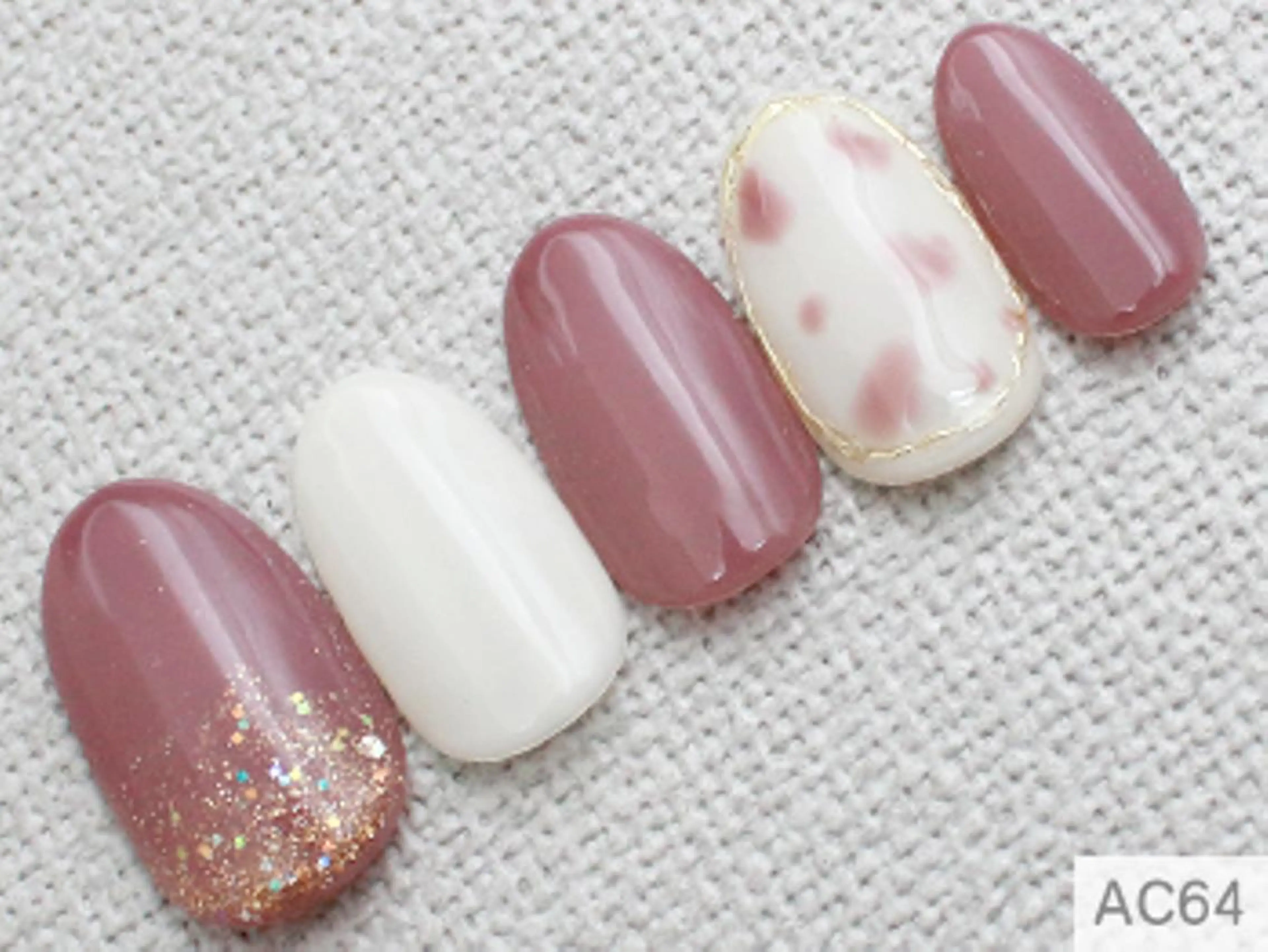 ネイル ジェルネイル マグネットネイル 🤍 Janのネイルデザイン