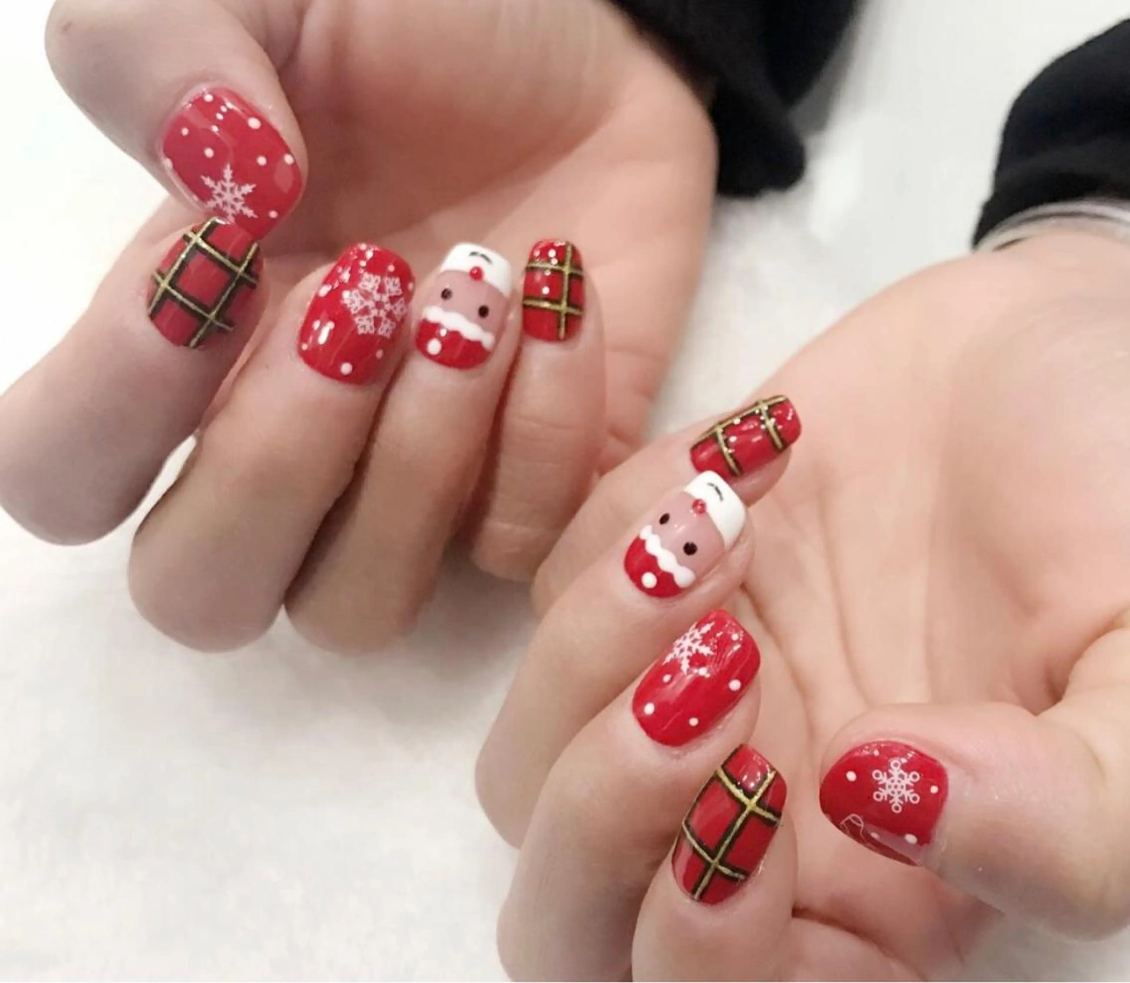 ネイル UU Salon所属・UU ゆきのネイルデザイン